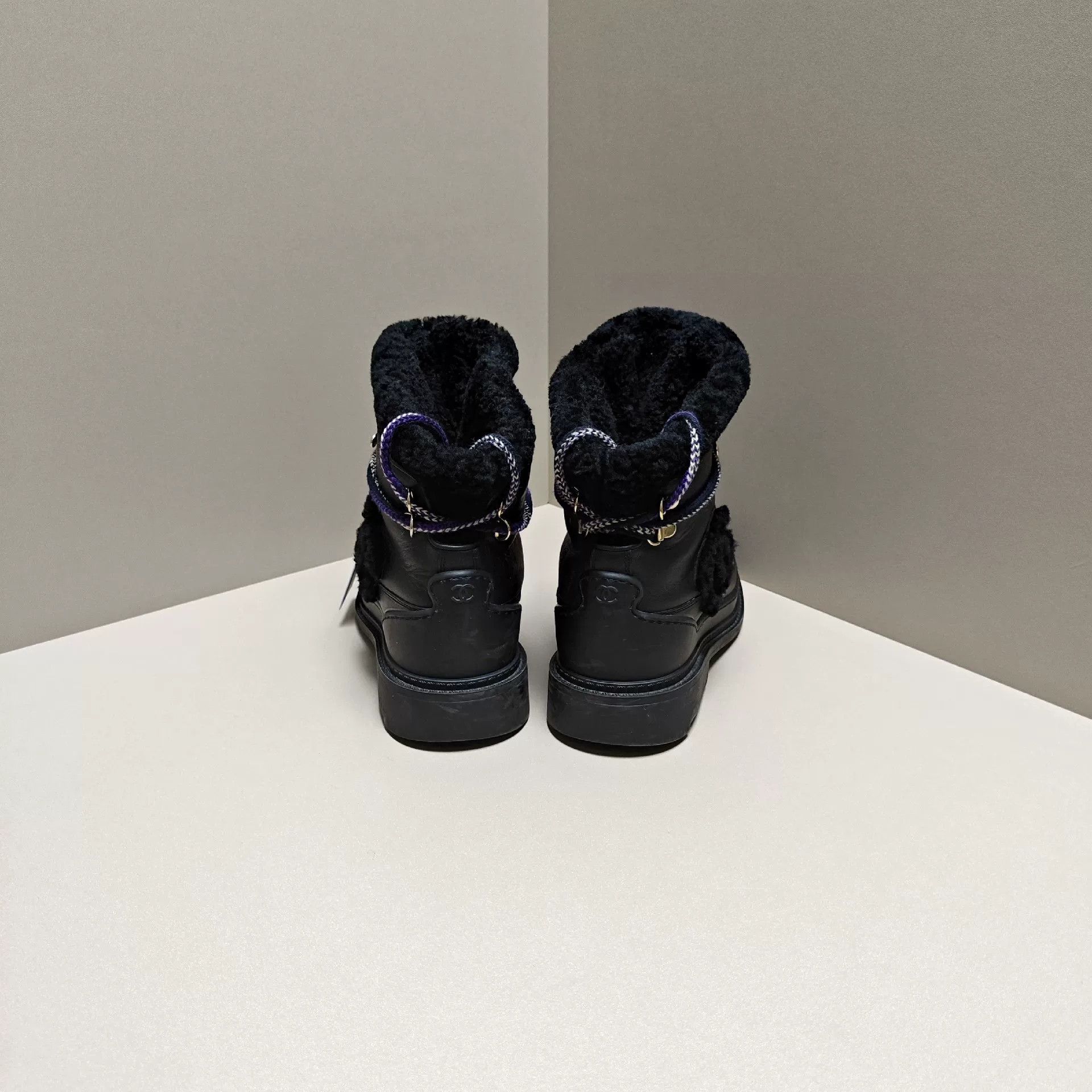 Chanel Chanel Boots us_8 Women Size US 8 / IT 38 - 3 Thumbnail