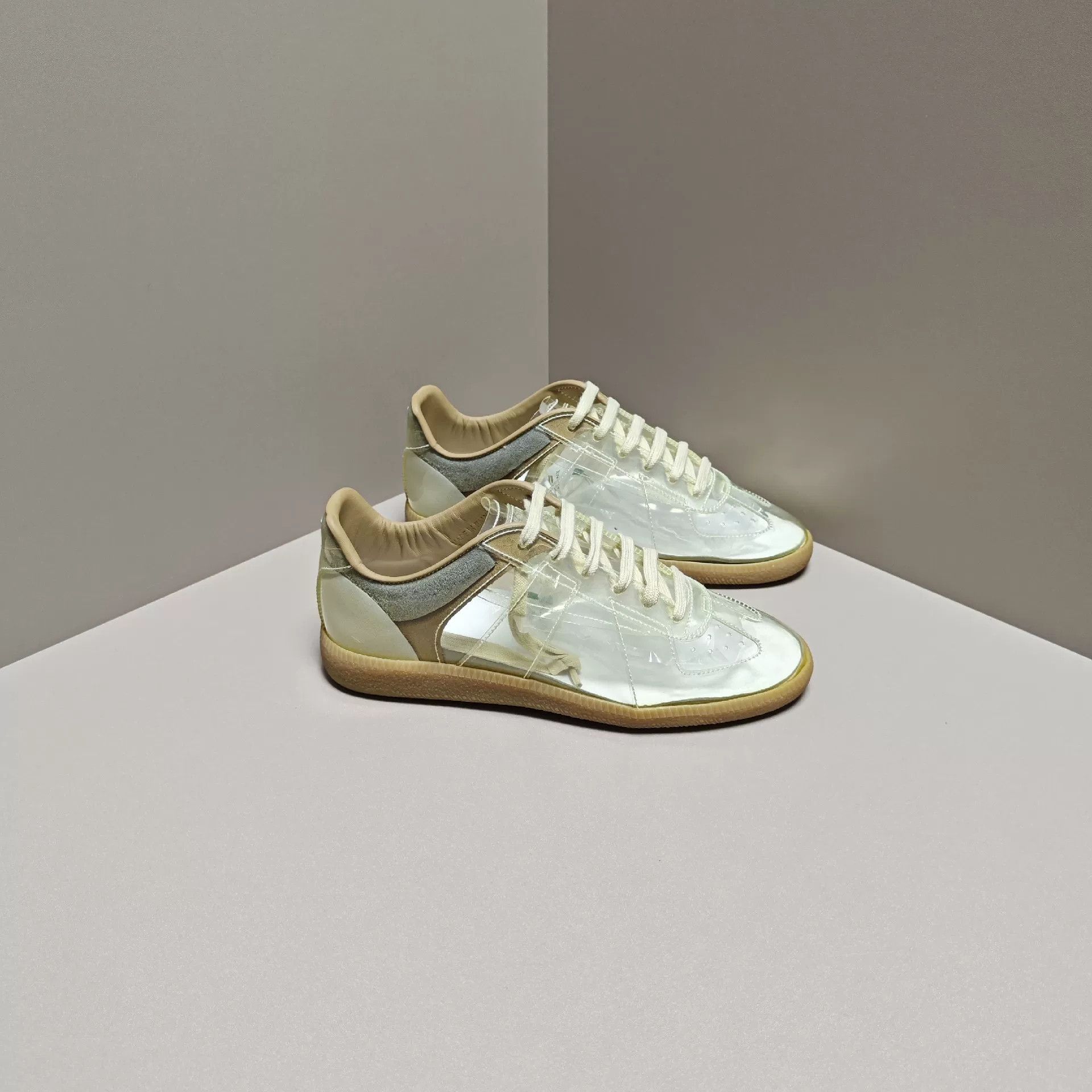Maison Margiela Maison Margiela Lowtop Sneakers 5.5 Men Size US 5.5 / EU 38 - 4 Thumbnail