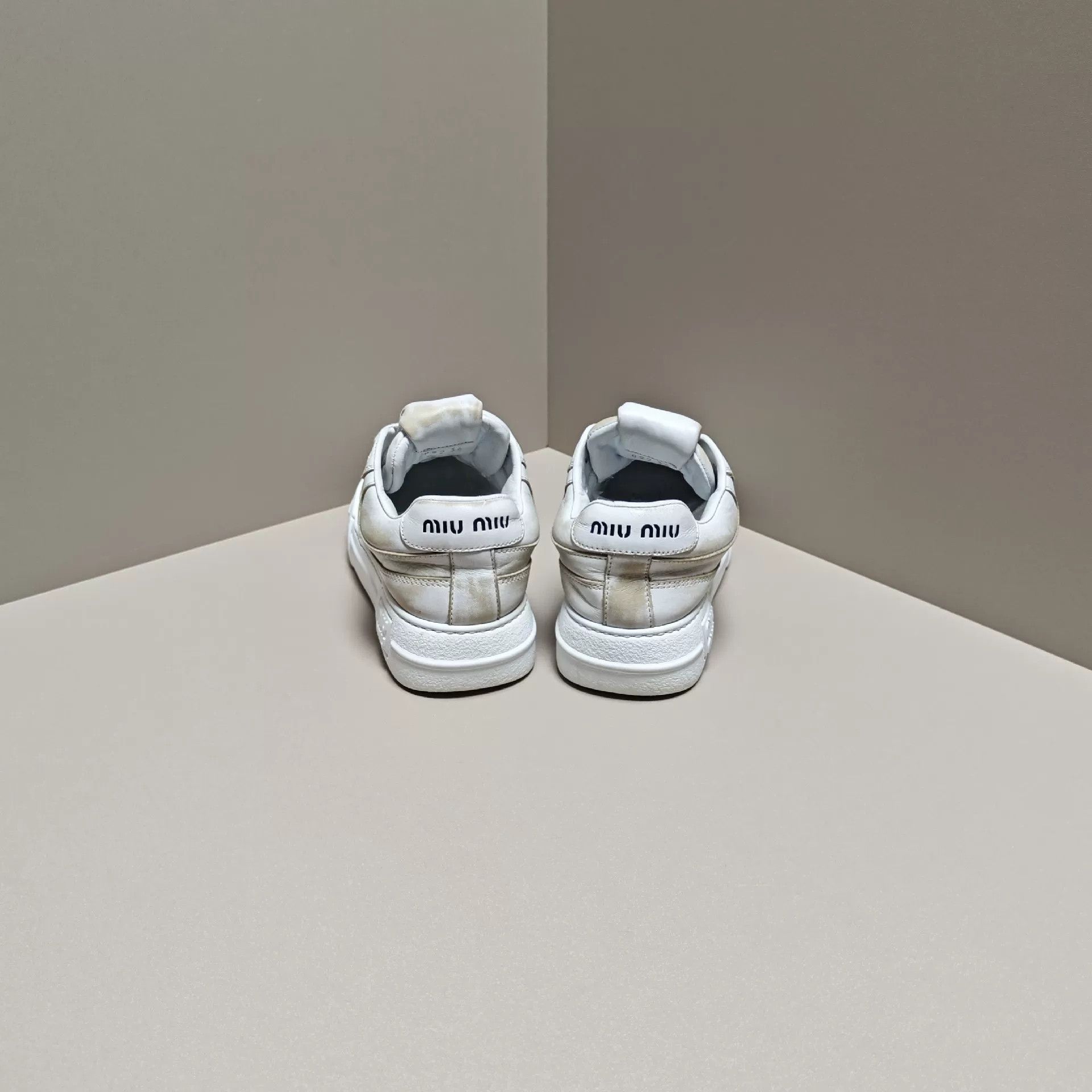 Miu Miu Miu Miu Retro Lowtop Sneakers us_6 Women Size US 6 / IT 36 - 3 Thumbnail