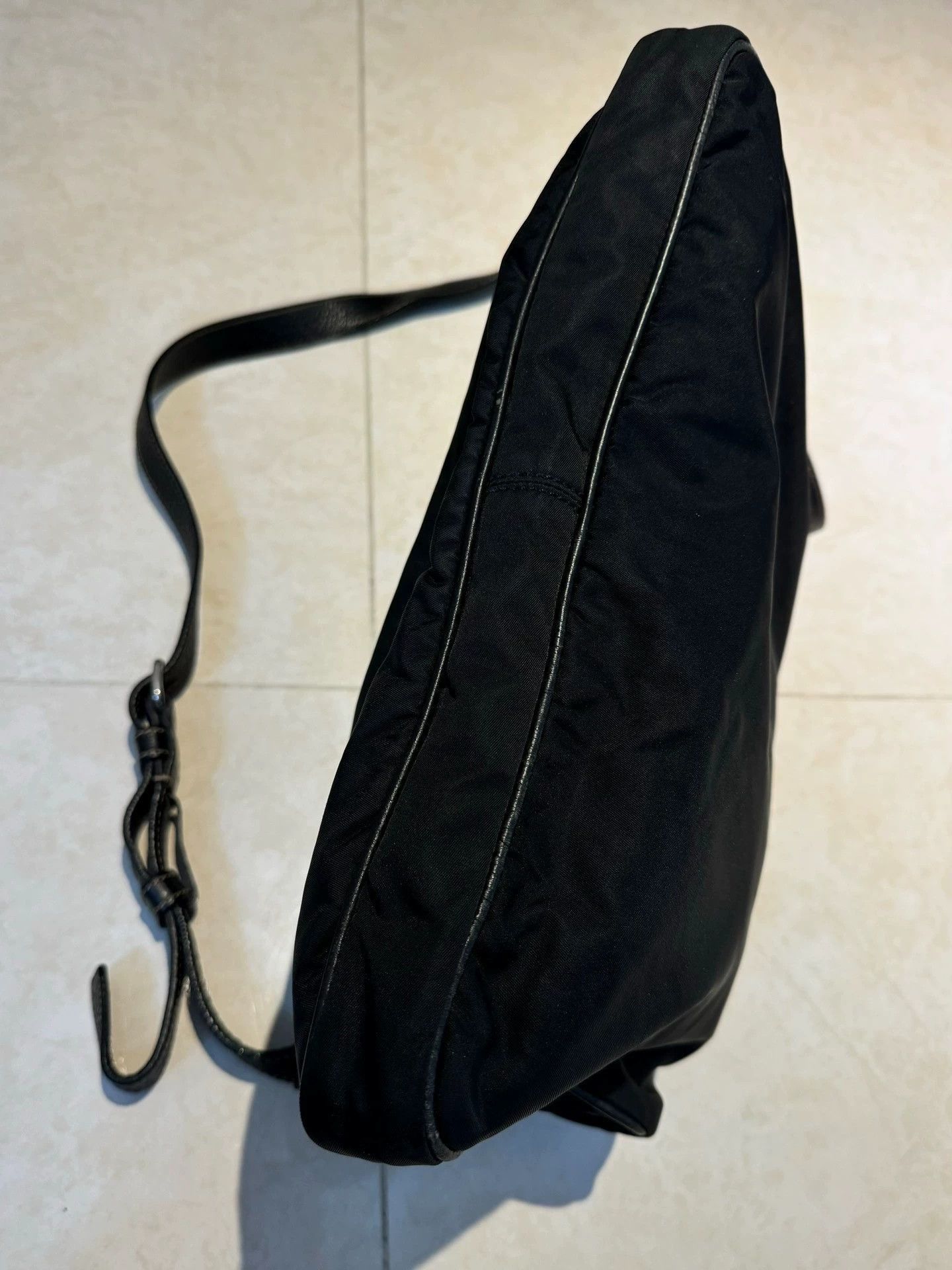 Prada Black Nylon Crossbody Bag with Adjustable Strap Size ONE SIZE - 4 Thumbnail