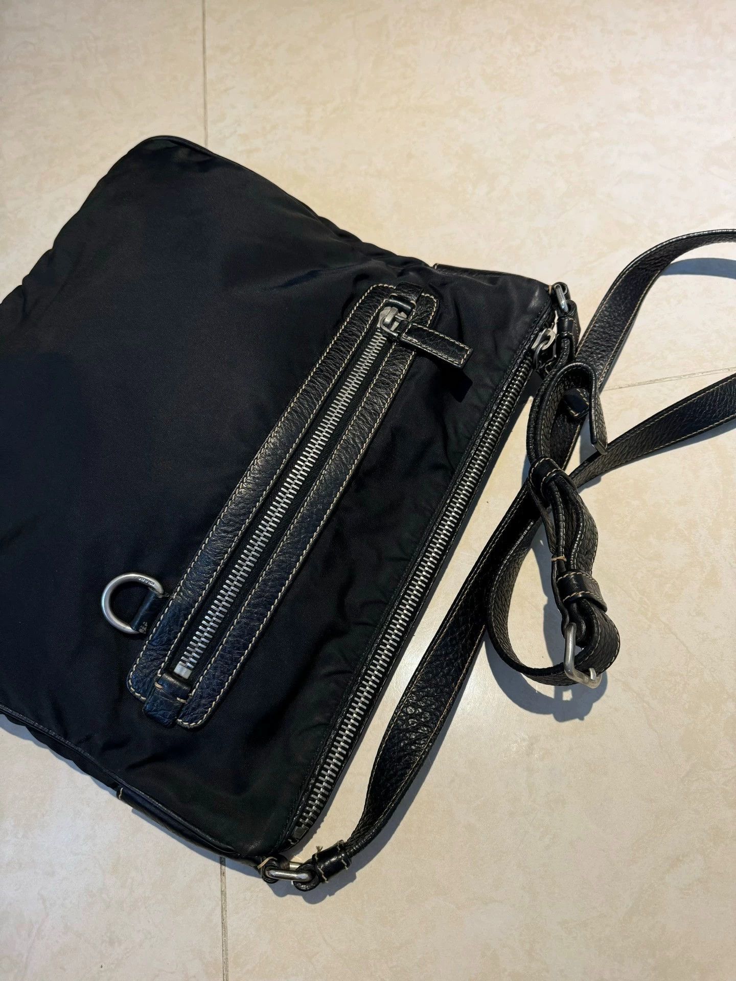 Prada Black Nylon Crossbody Bag with Adjustable Strap Size ONE SIZE - 5 Thumbnail