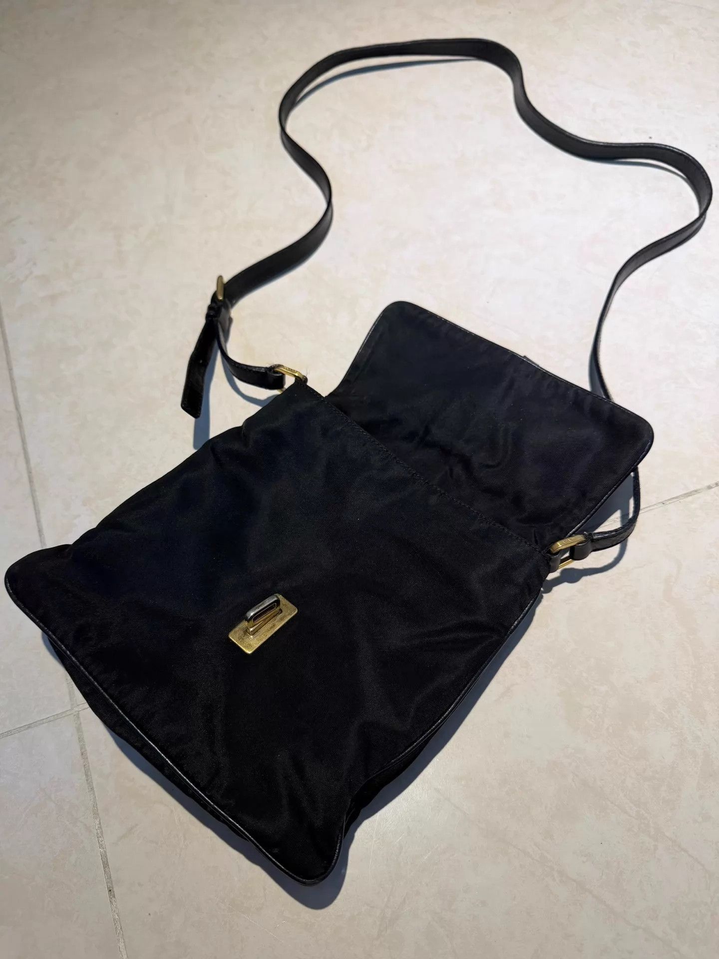 Prada Black Crossbody Bag with Gold Buckle Size ONE SIZE - 6 Thumbnail