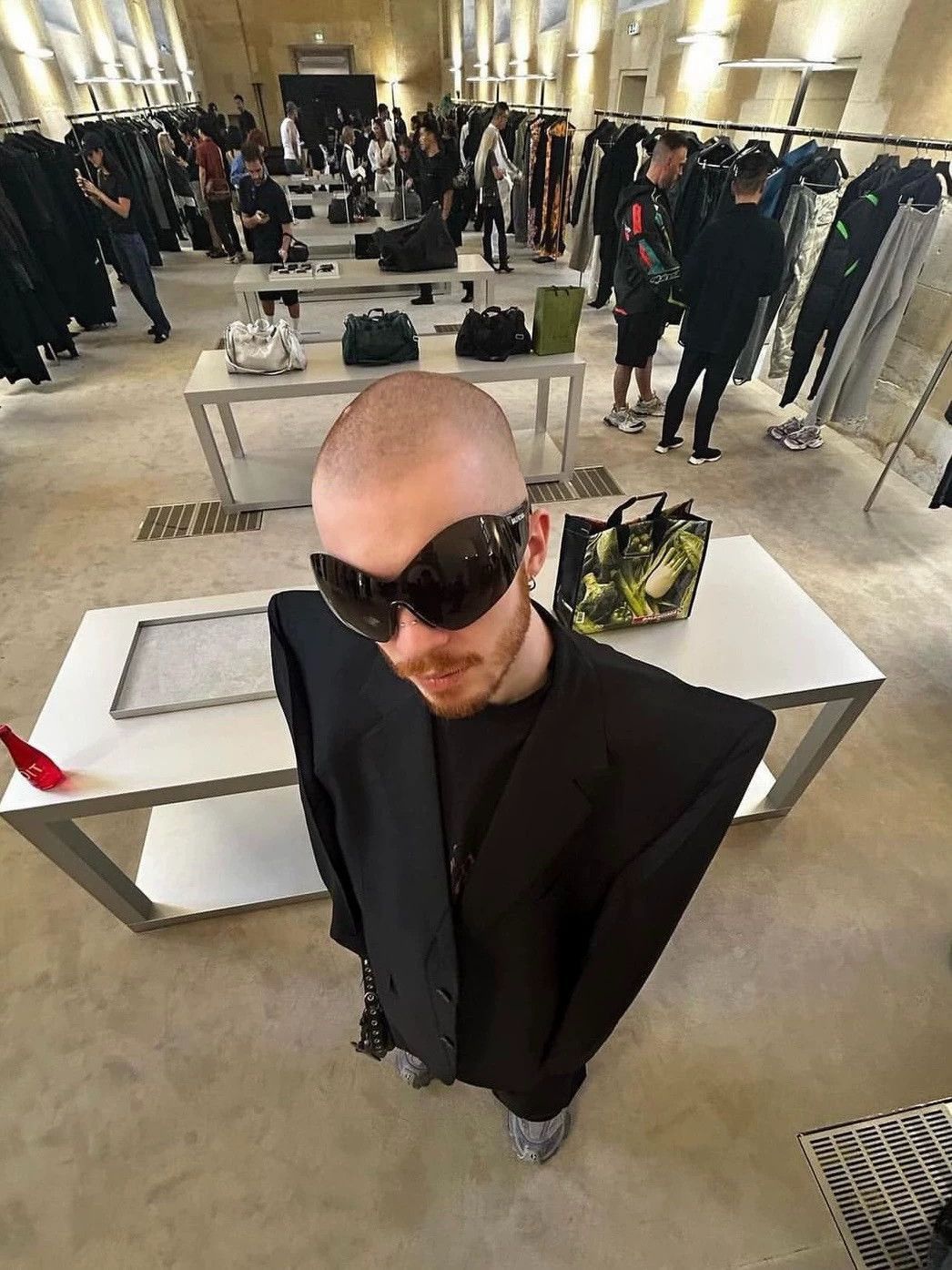 Balenciaga Black Shield Sunglasses Size ONE SIZE - 7 Thumbnail