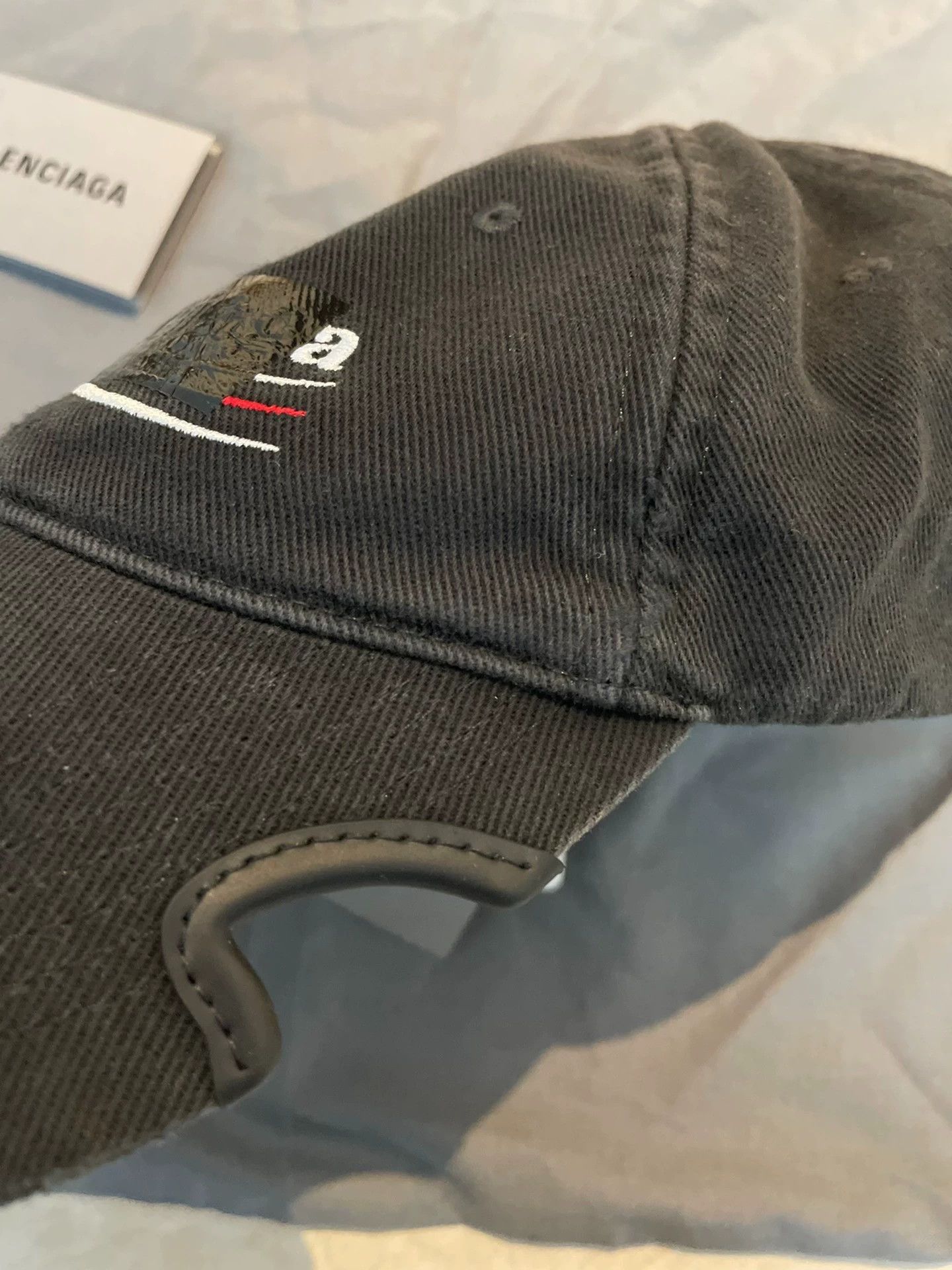 Balenciaga Black Embroidered Baseball Cap Size ONE SIZE - 3 Thumbnail