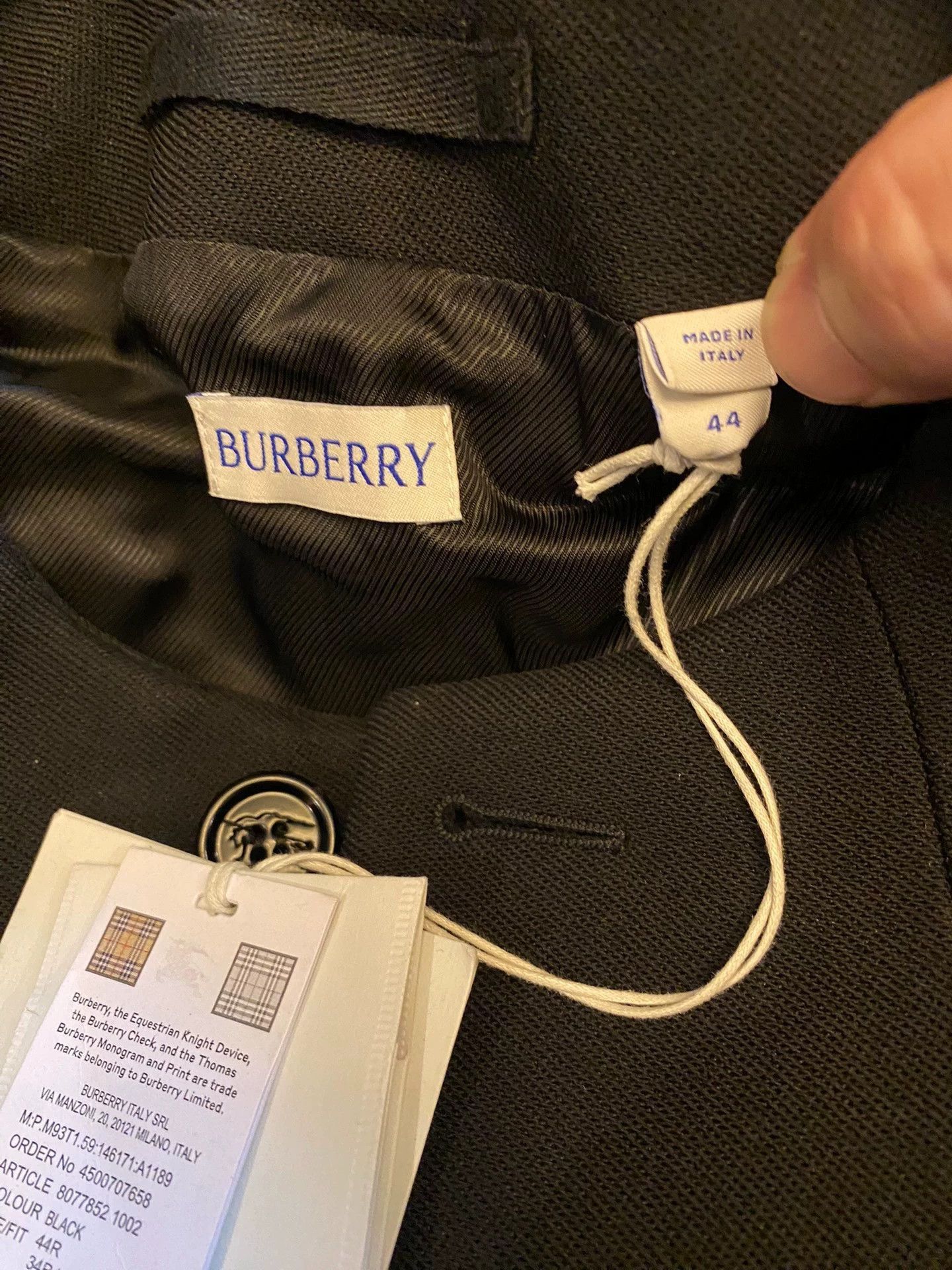 Burberry Black Button-Front Jacket with Zip Pocket Size US M / EU 48-50 / 2 - 6 Thumbnail