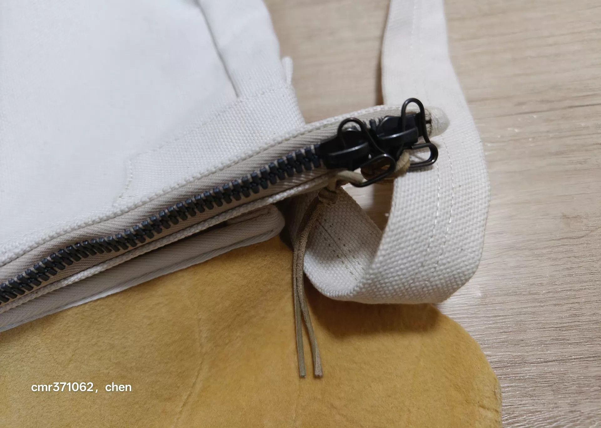 Visvim Beige Suede Crossbody Bag with Canvas Strap Size ONE SIZE - 3 Thumbnail