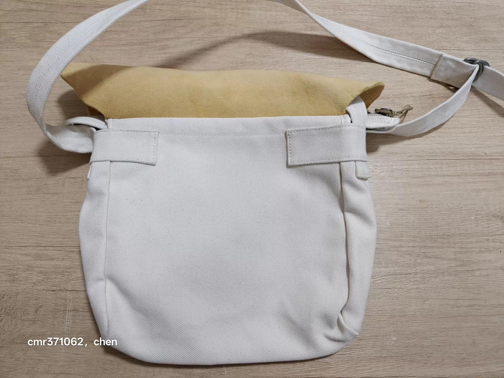 Visvim Beige Suede Crossbody Bag with Canvas Strap Size ONE SIZE - 6 Thumbnail