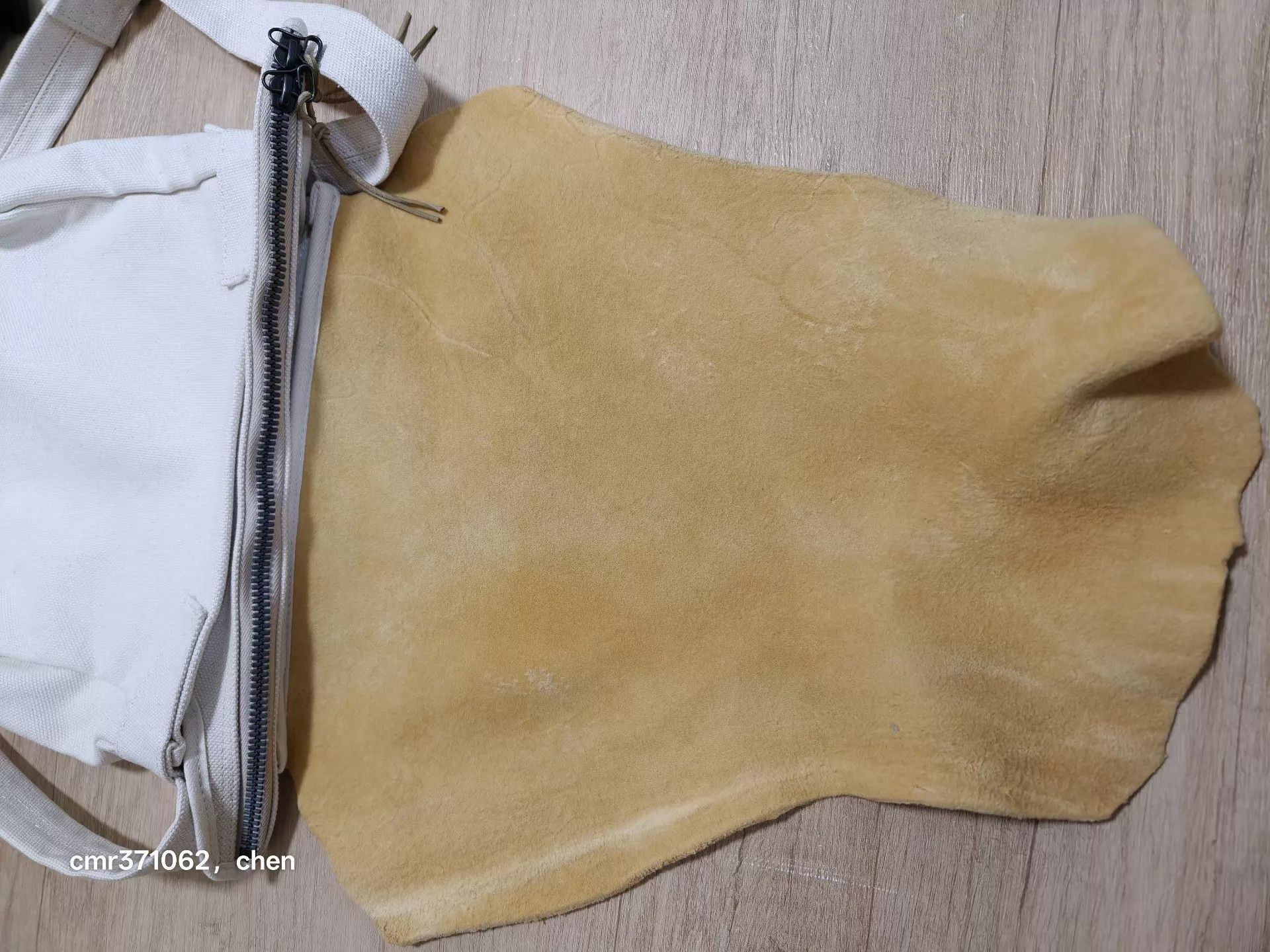Visvim Beige Suede Crossbody Bag with Canvas Strap Size ONE SIZE - 5 Thumbnail