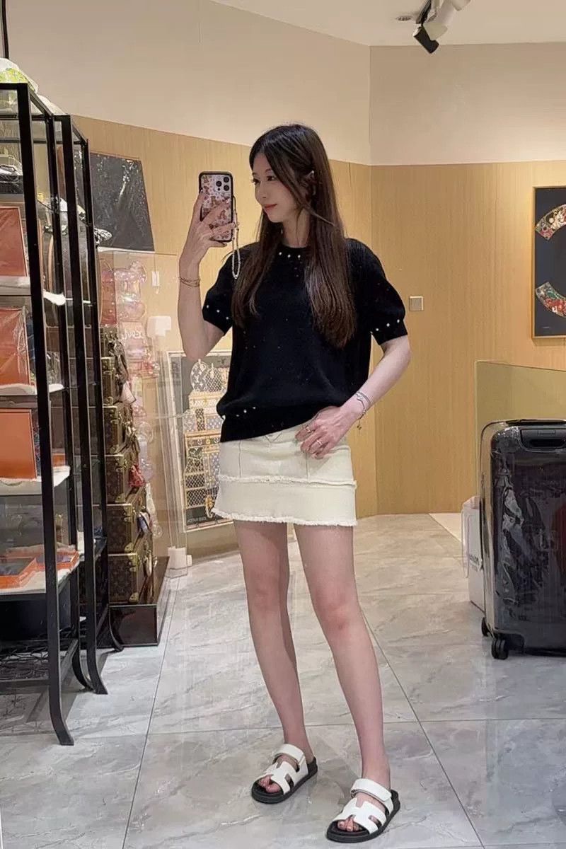 Chanel Chanel Black Pearl Knit Short-Sleeve Top Size XXS / US 00 / IT 34 - 3 Thumbnail