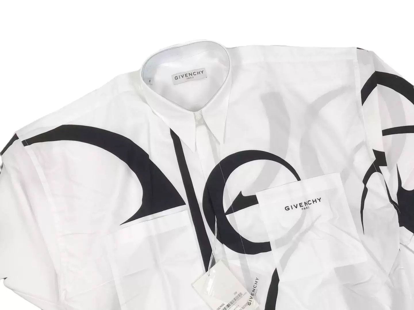 Givenchy Givenchy 21SS Printed Oversized Short Sleeve Shirt Size US M / EU 48-50 / 2 - 3 Thumbnail