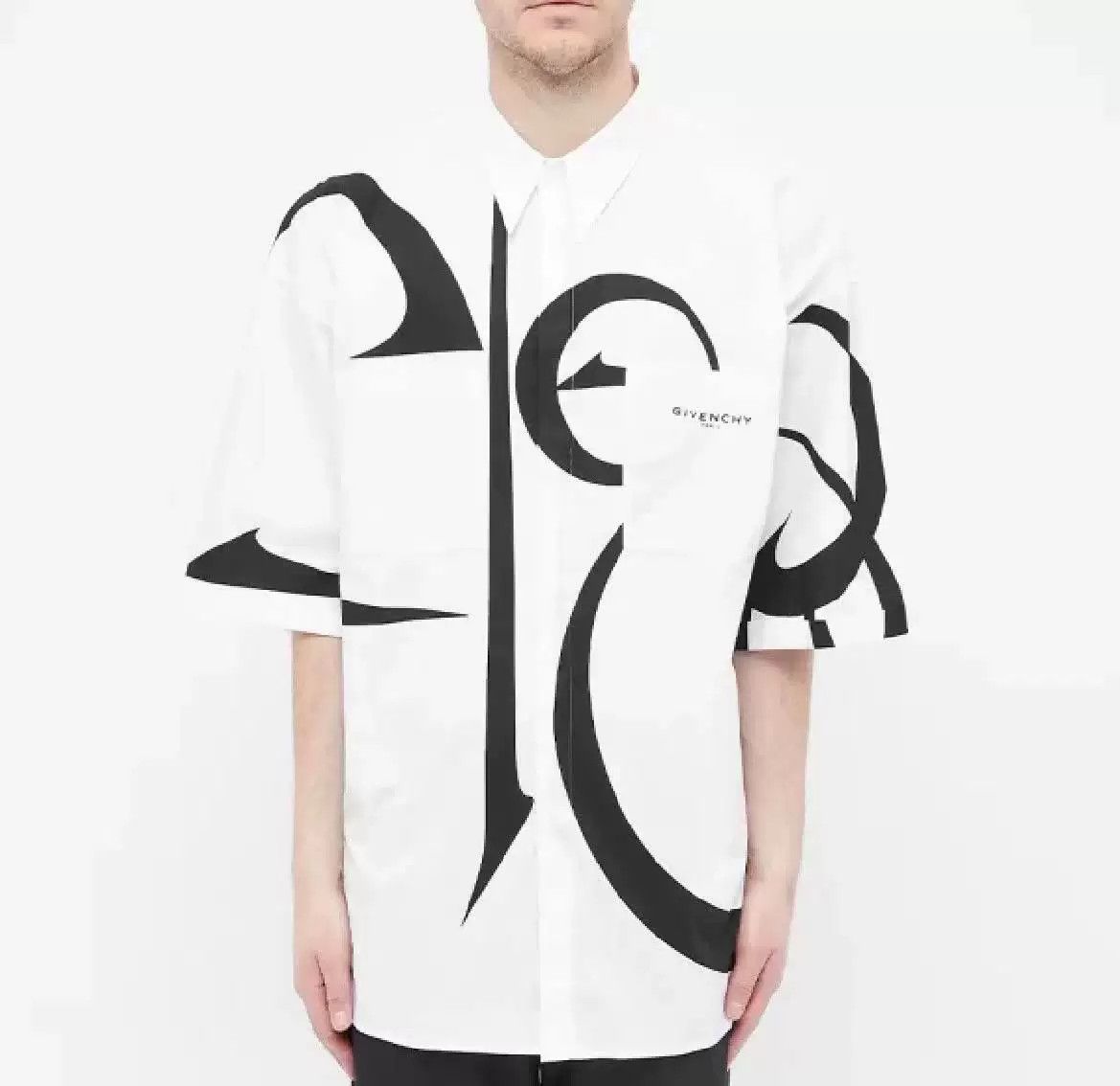 Givenchy Givenchy 21SS Printed Oversized Short Sleeve Shirt Size US M / EU 48-50 / 2 - 6 Thumbnail