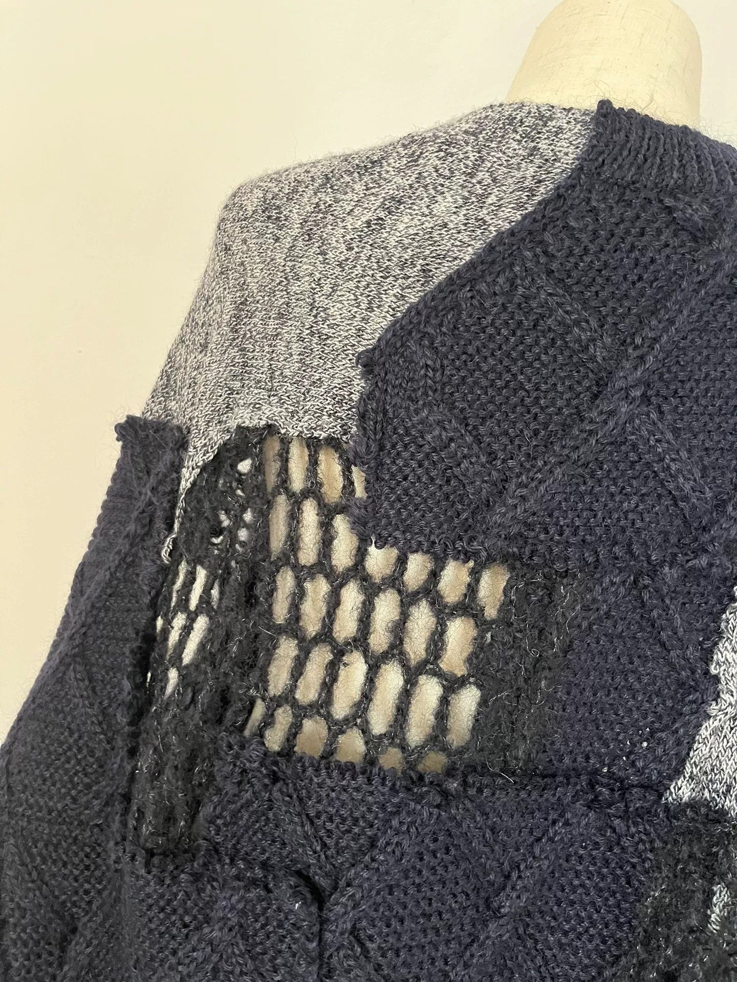 Junya Watanabe Junya Watanabe Patchwork Sweater Shawl Size M / US 6-8 / IT 42-44 - 4 Thumbnail