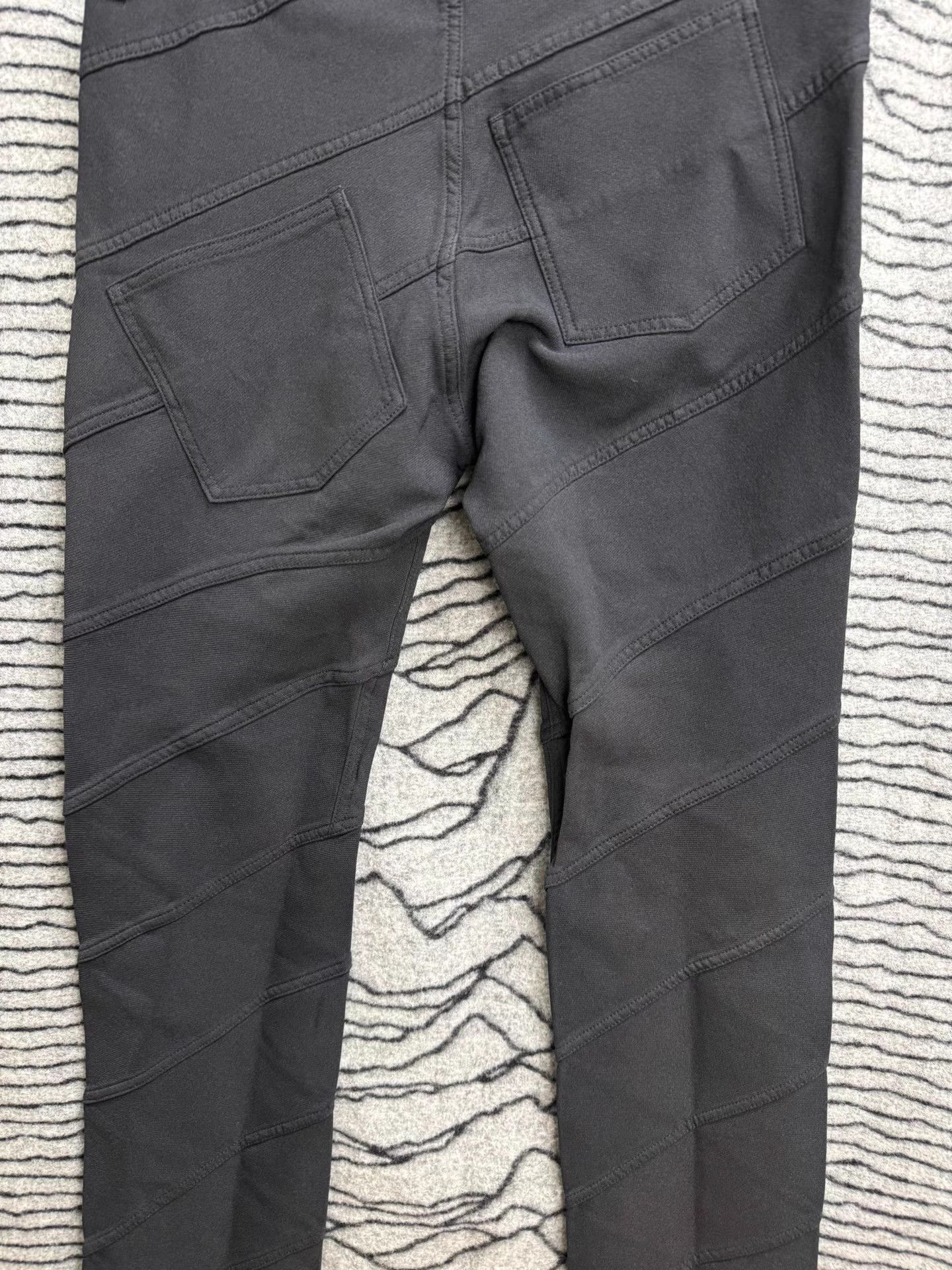 Comme des Garcons Homme Plus Gray Casual Pants with Diagonal Stitch Details Size US 32 / EU 48 - 6 Thumbnail