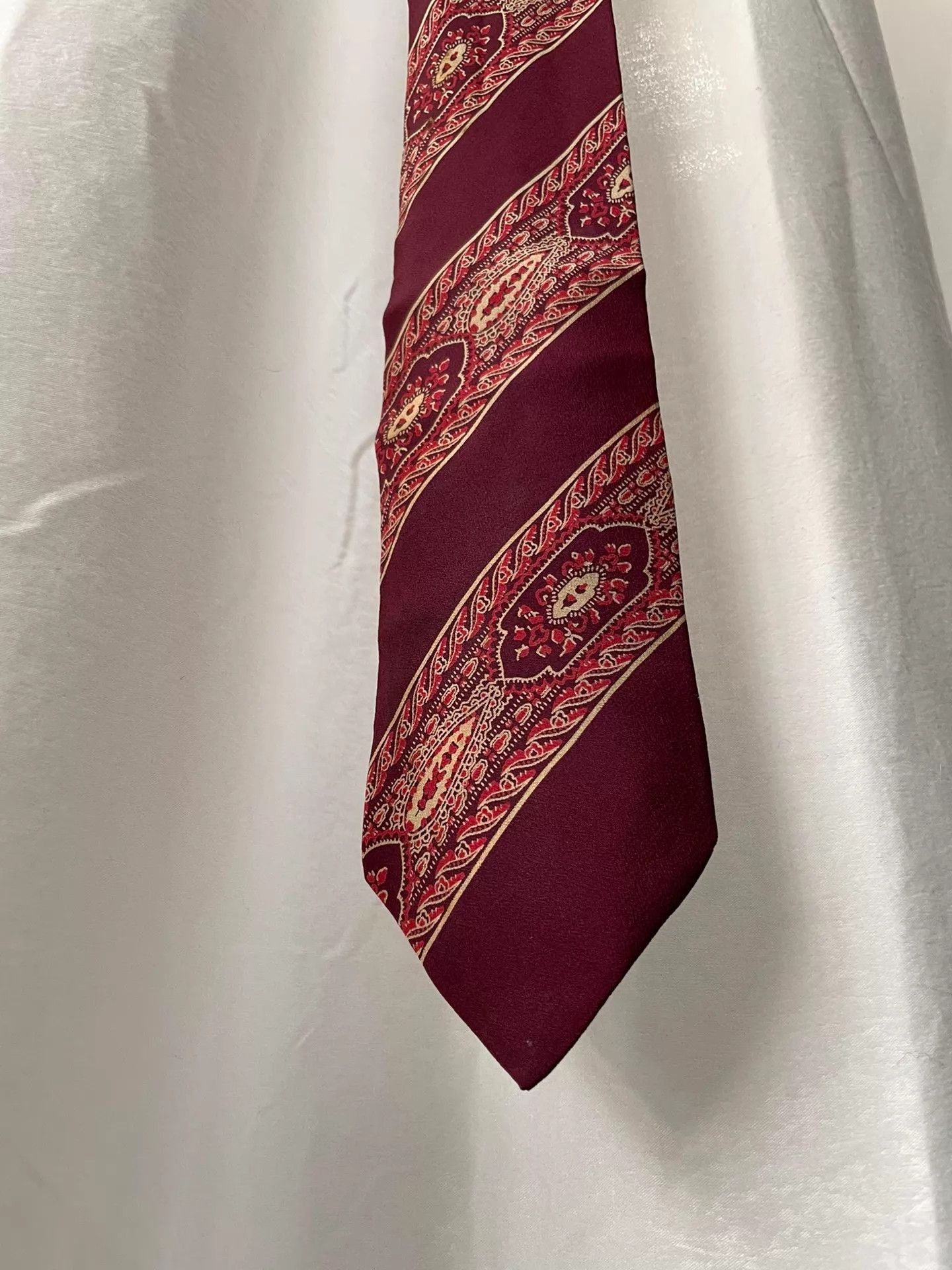 Yohji Yamamoto Red Patterned Necktie Size ONE SIZE - 4 Thumbnail