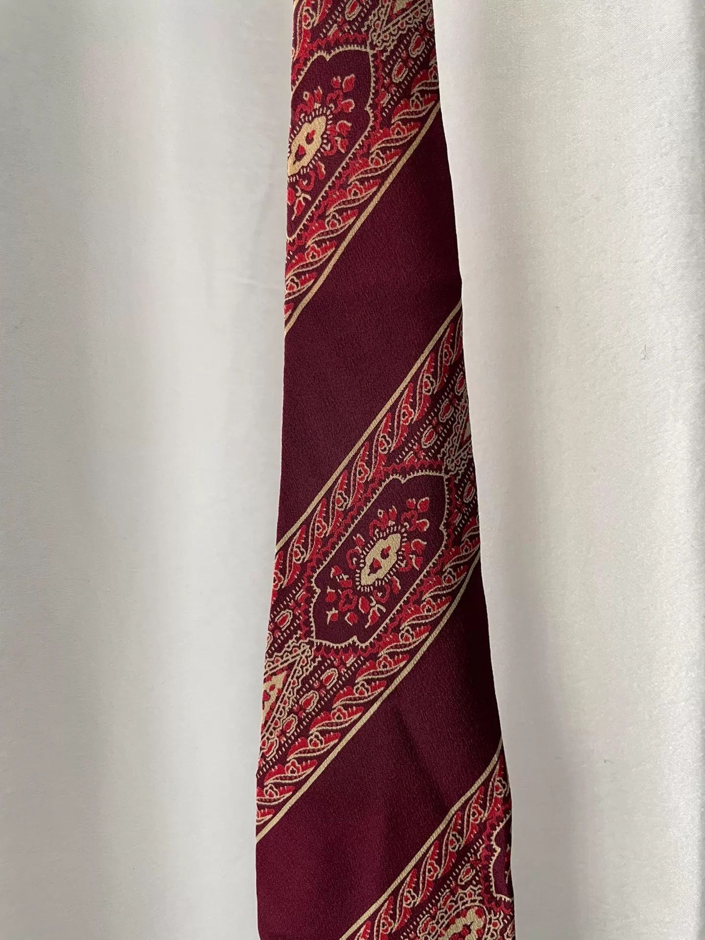 Yohji Yamamoto Red Patterned Necktie Size ONE SIZE - 3 Thumbnail