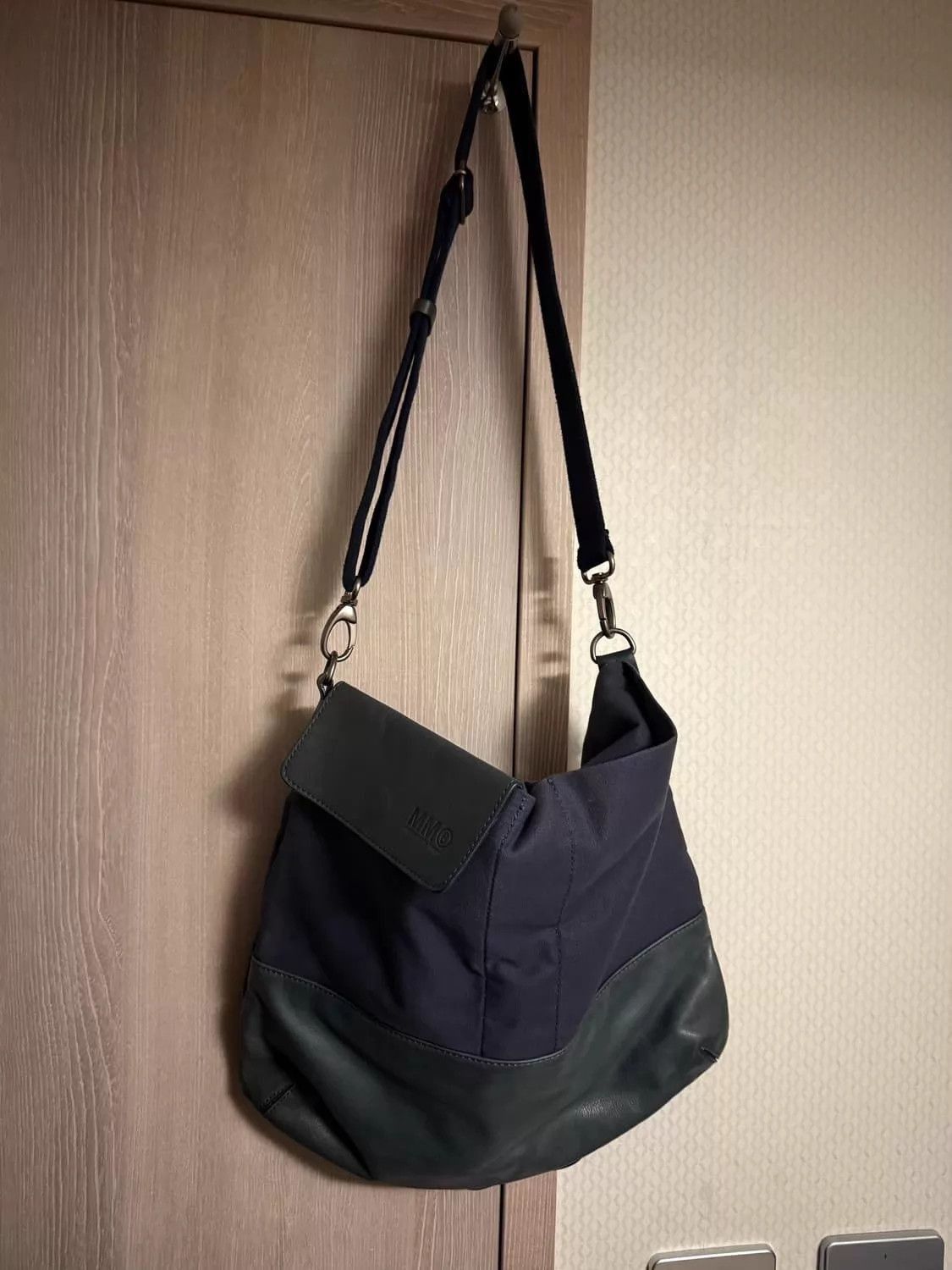 Maison Margiela Black Canvas and Leather Shoulder Bag Size ONE SIZE - 2 Thumbnail