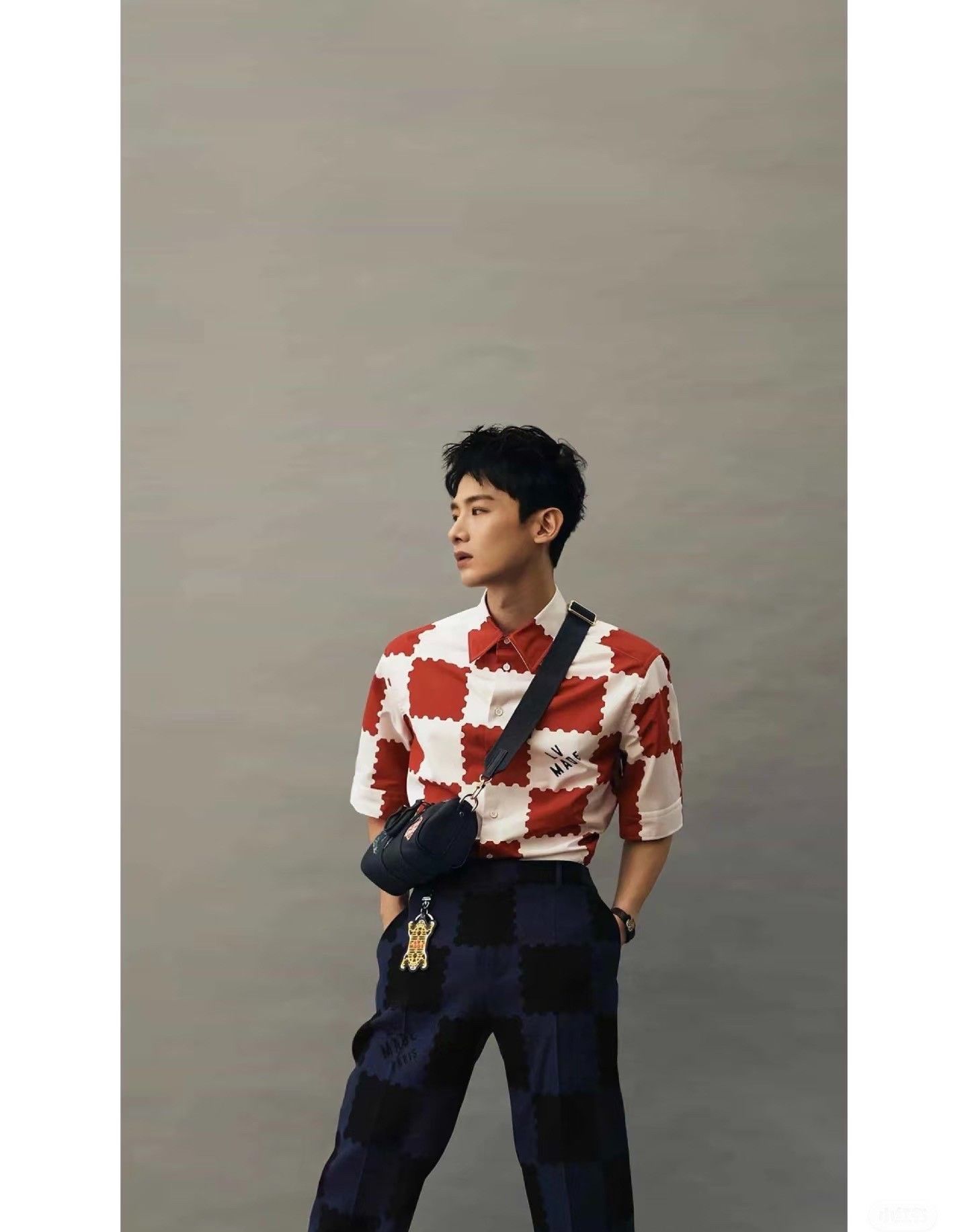 Louis Vuitton Louis Vuitton Nigo Checkered Short-Sleeve Shirt Size US M / EU 48-50 / 2 - 6 Thumbnail