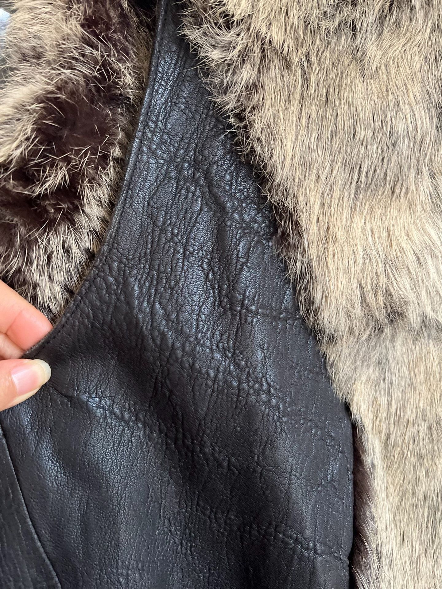 Helmut Lang Helmut Lang Rabbit Fur Vest Size M / US 6-8 / IT 42-44 - 3 Thumbnail