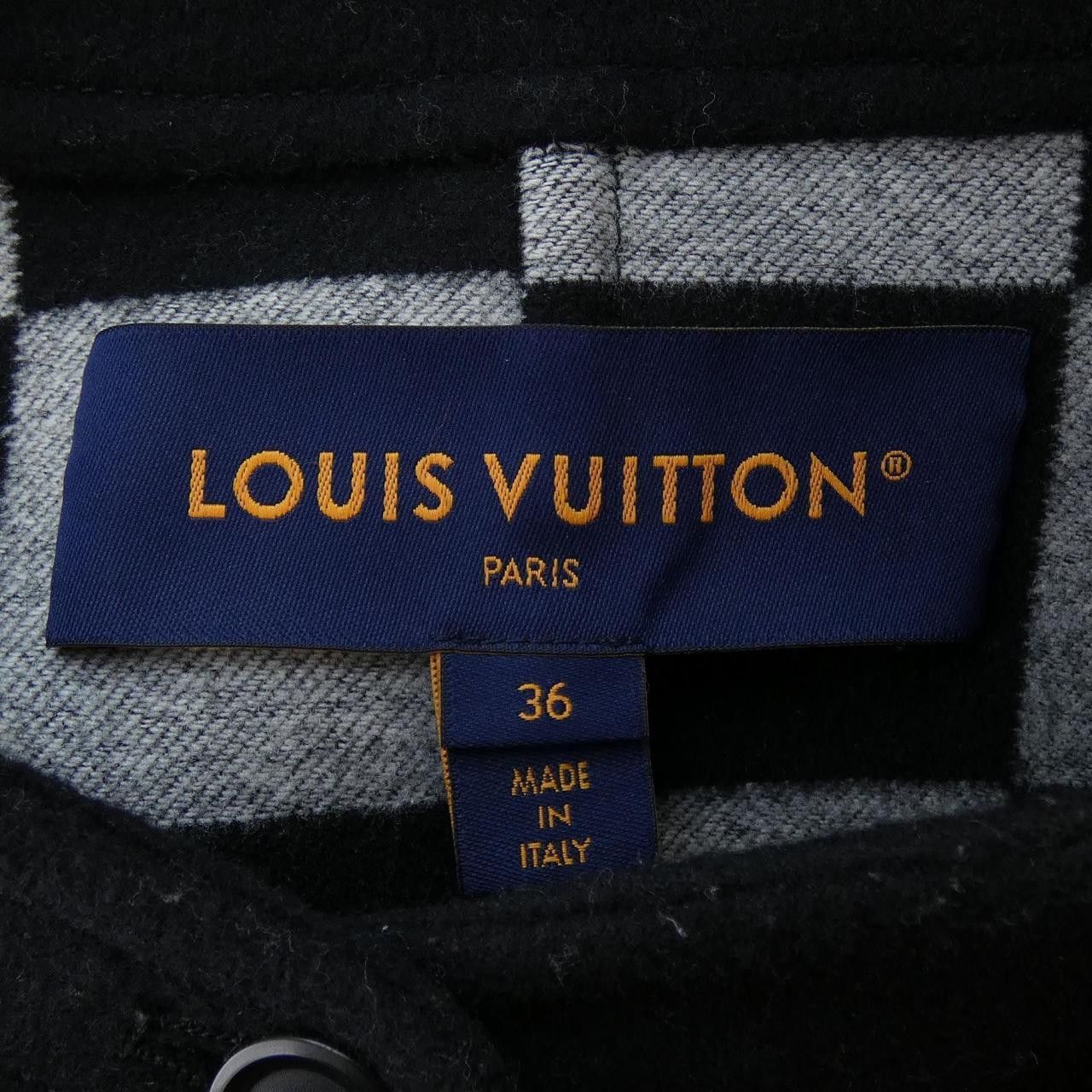 Louis Vuitton Louis Vuitton Louis Vuitton Signature Boxy Button Up Wool Coat Textile Outerwear FSCO04NVN DUTY FREE for USA Size ONE SIZE - 4 Thumbnail