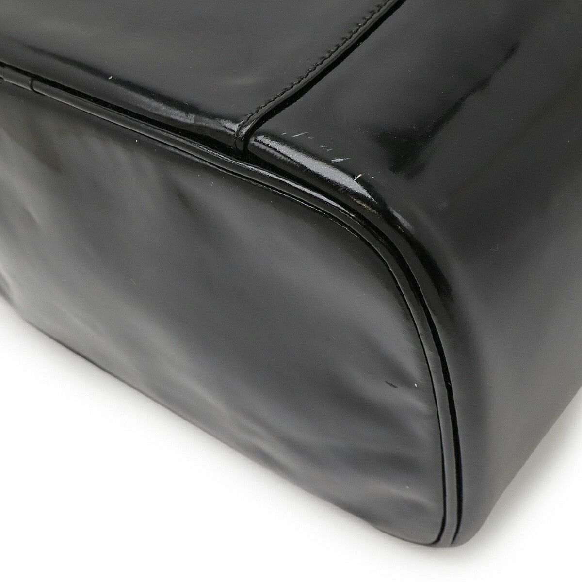 Chanel Chanel Chanel Patent Leather 2way Bag Plastic / Synthetic Vanity Bag DUTY FREE for USA Size ONE SIZE - 3 Thumbnail