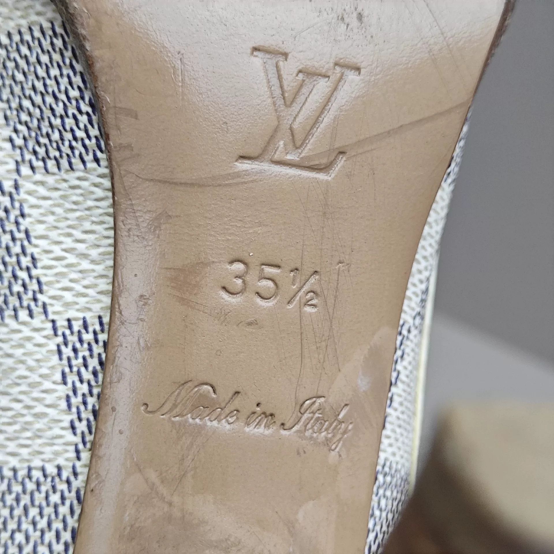 Louis Vuitton Louis Vuitton Checkered Lowtop Sneakers us_5 Women Size US 5 / IT 35 - 6 Thumbnail