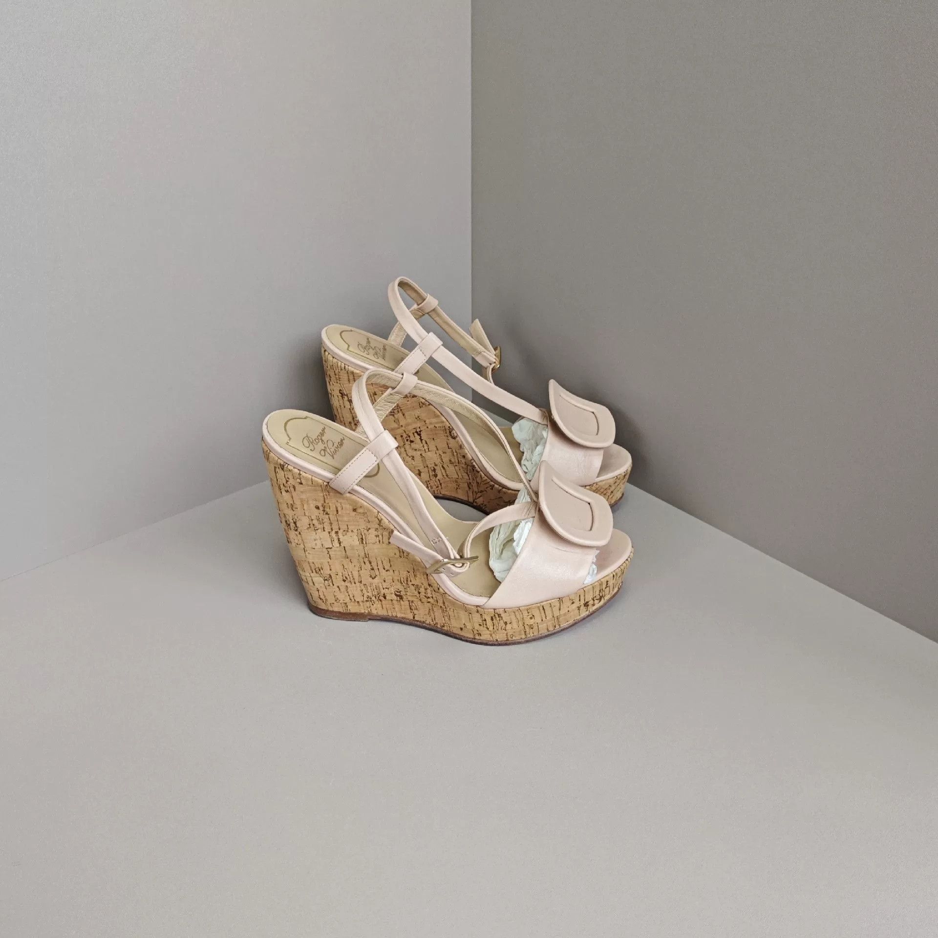 Roger Vivier Roger Vivier Sandals us_6 Women Size US 6 / IT 36 - 4 Thumbnail