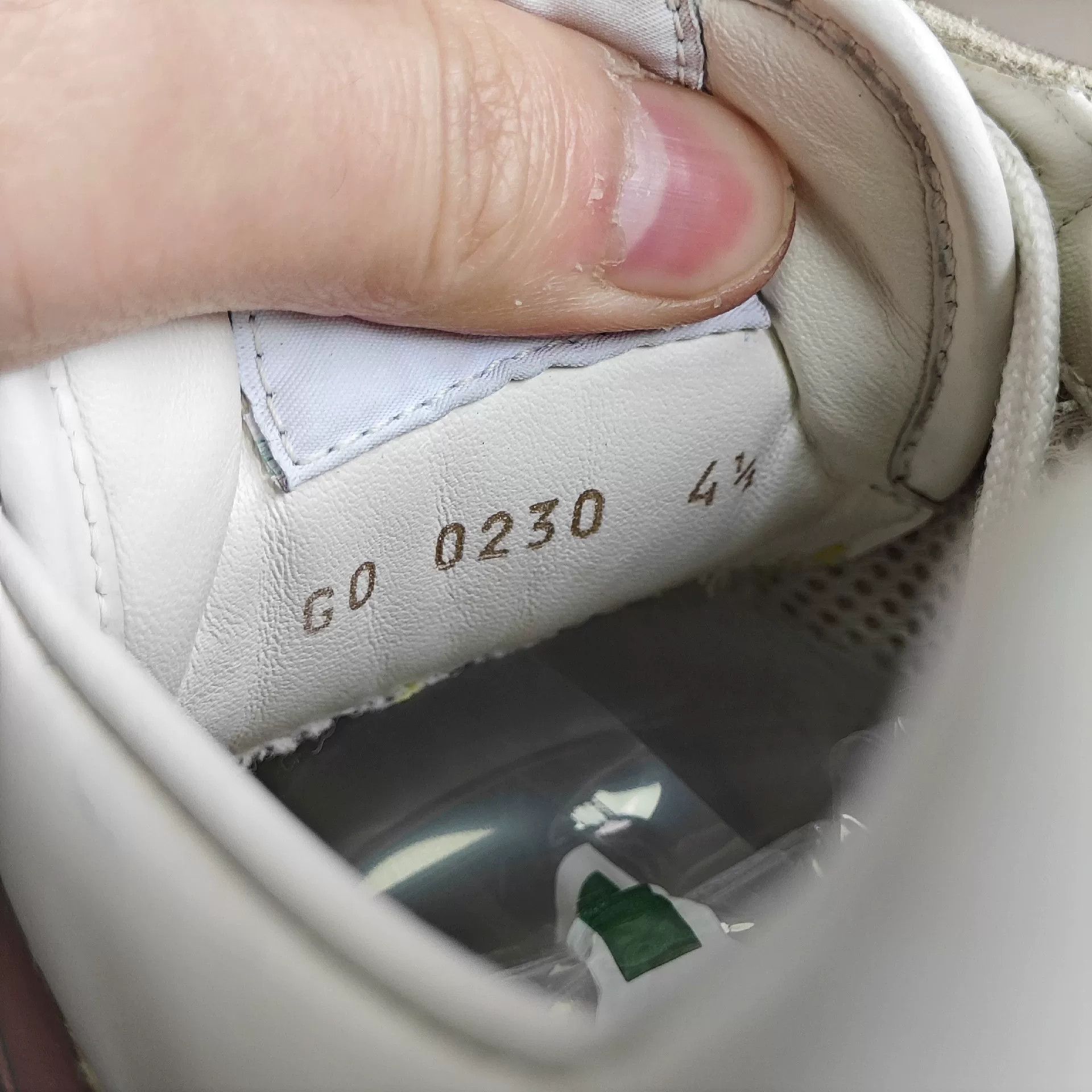 Louis Vuitton Louis Vuitton Casual Lowtop Sneakers 5.5 Men Size US 5.5 / EU 38 - 6 Thumbnail