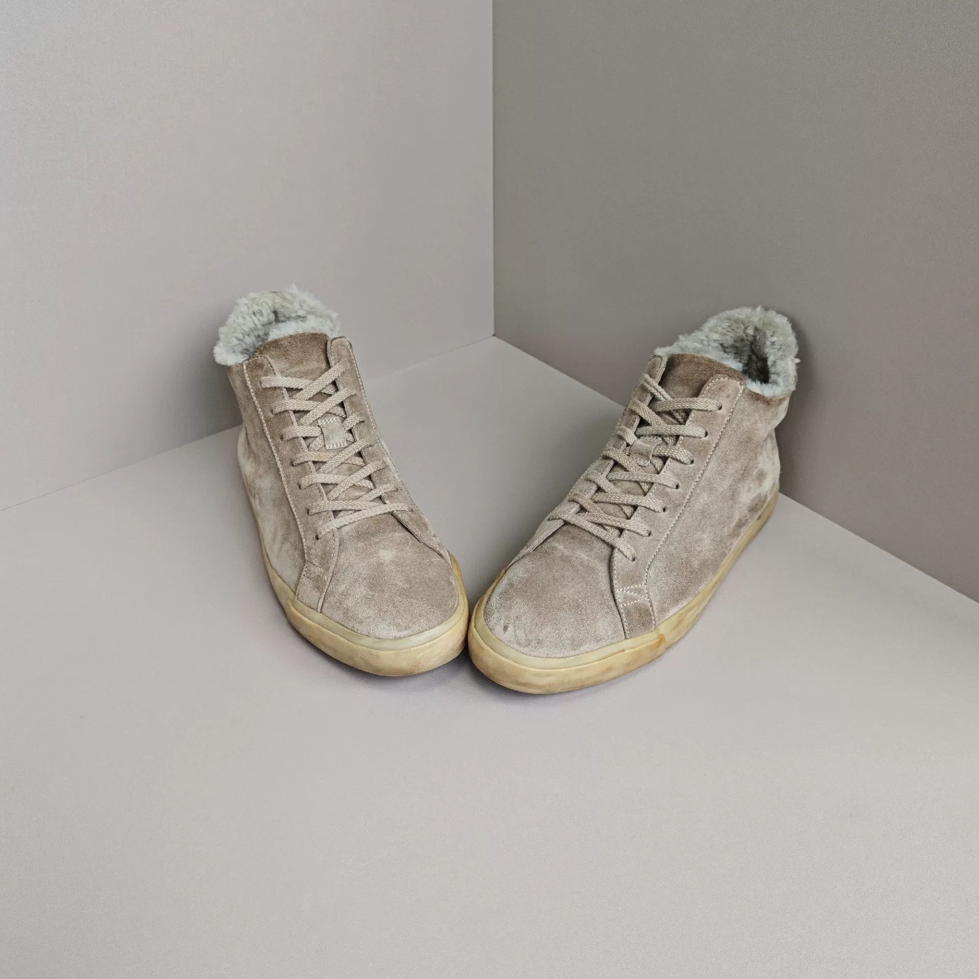Loro Piana Loro Piana Suede Lowtop Sneakers 6 Men Size US 6 / EU 39 - 2 Thumbnail