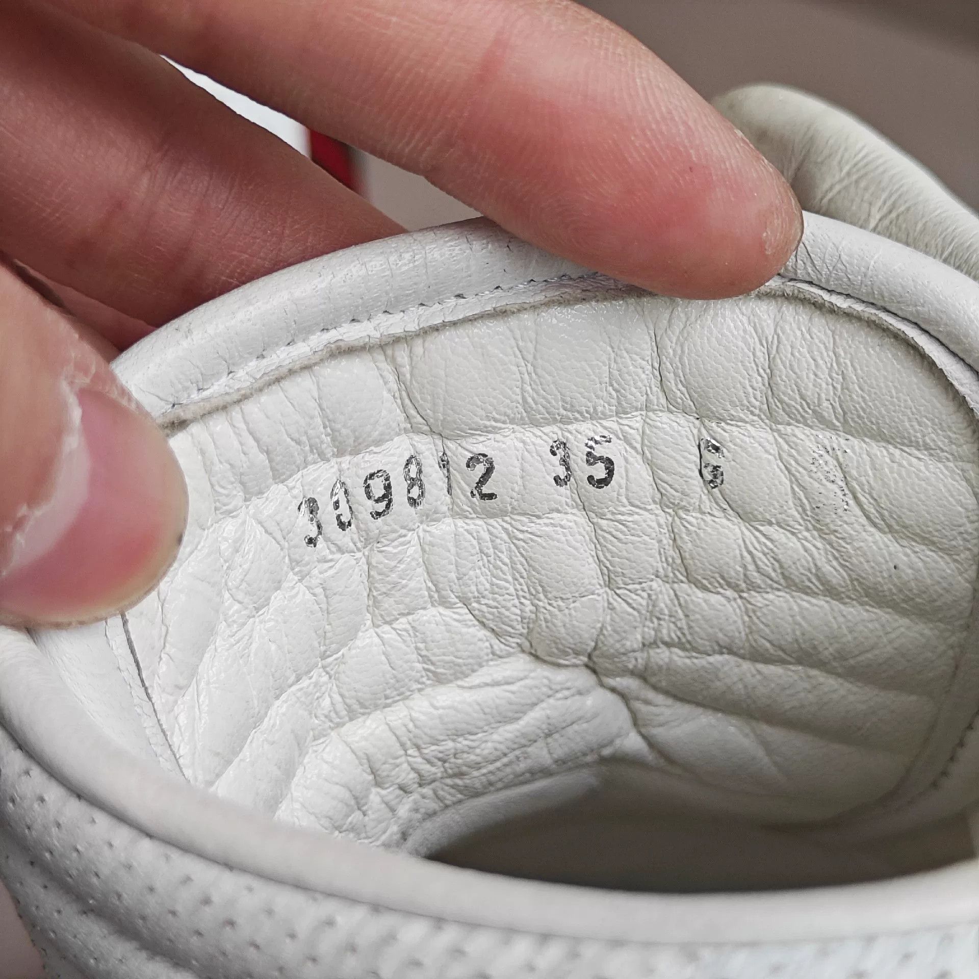 Gucci Gucci Lowtop Sneakers us_5 Women Size US 5 / IT 35 - 6 Thumbnail
