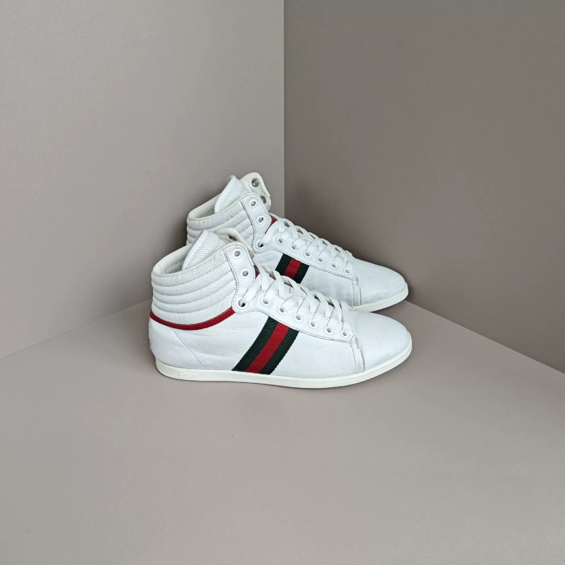 Gucci Gucci Lowtop Sneakers us_5 Women Size US 5 / IT 35 - 4 Thumbnail