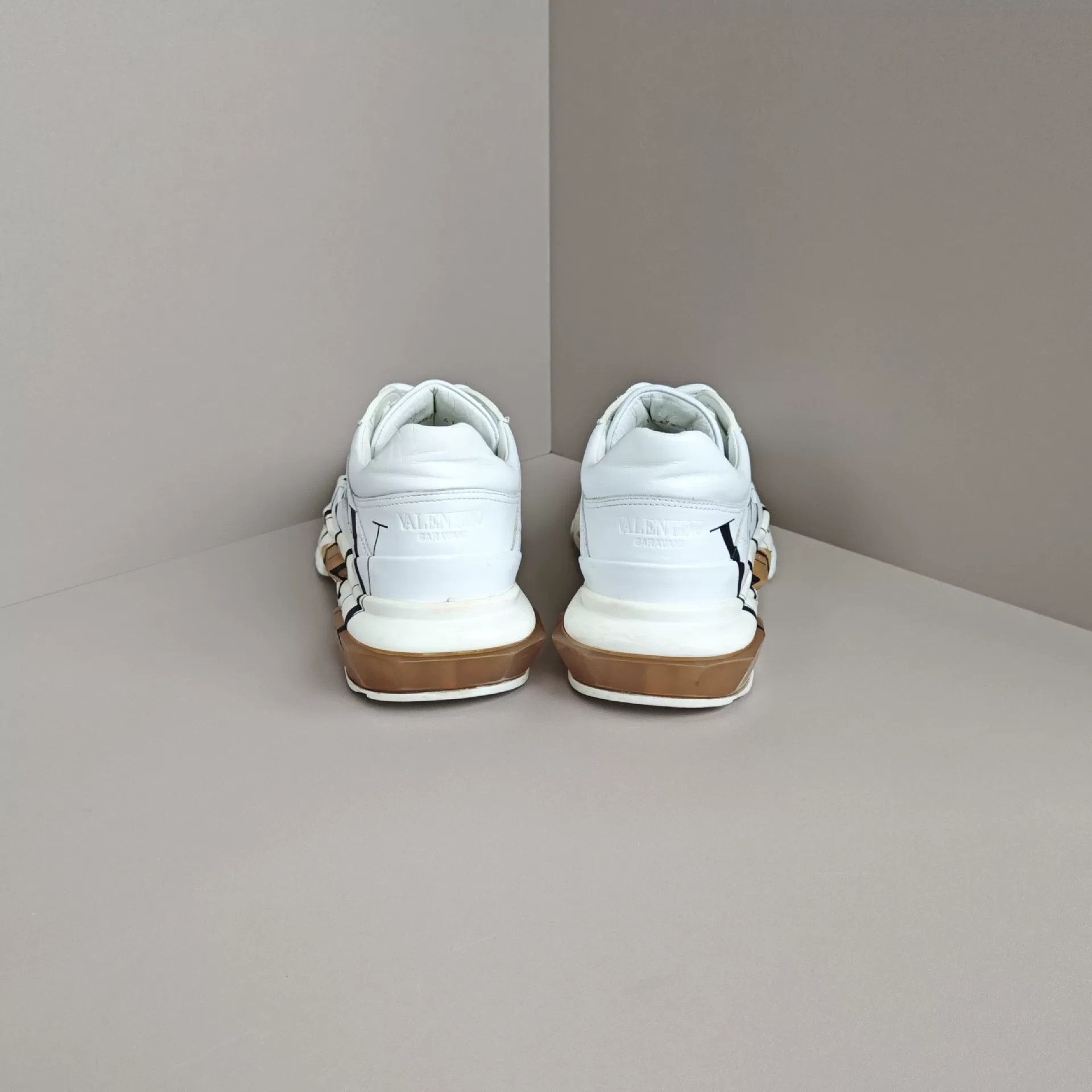 Valentino Valentino Casual Lowtop Sneakers 8 Men Size US 8 / EU 41 - 3 Thumbnail