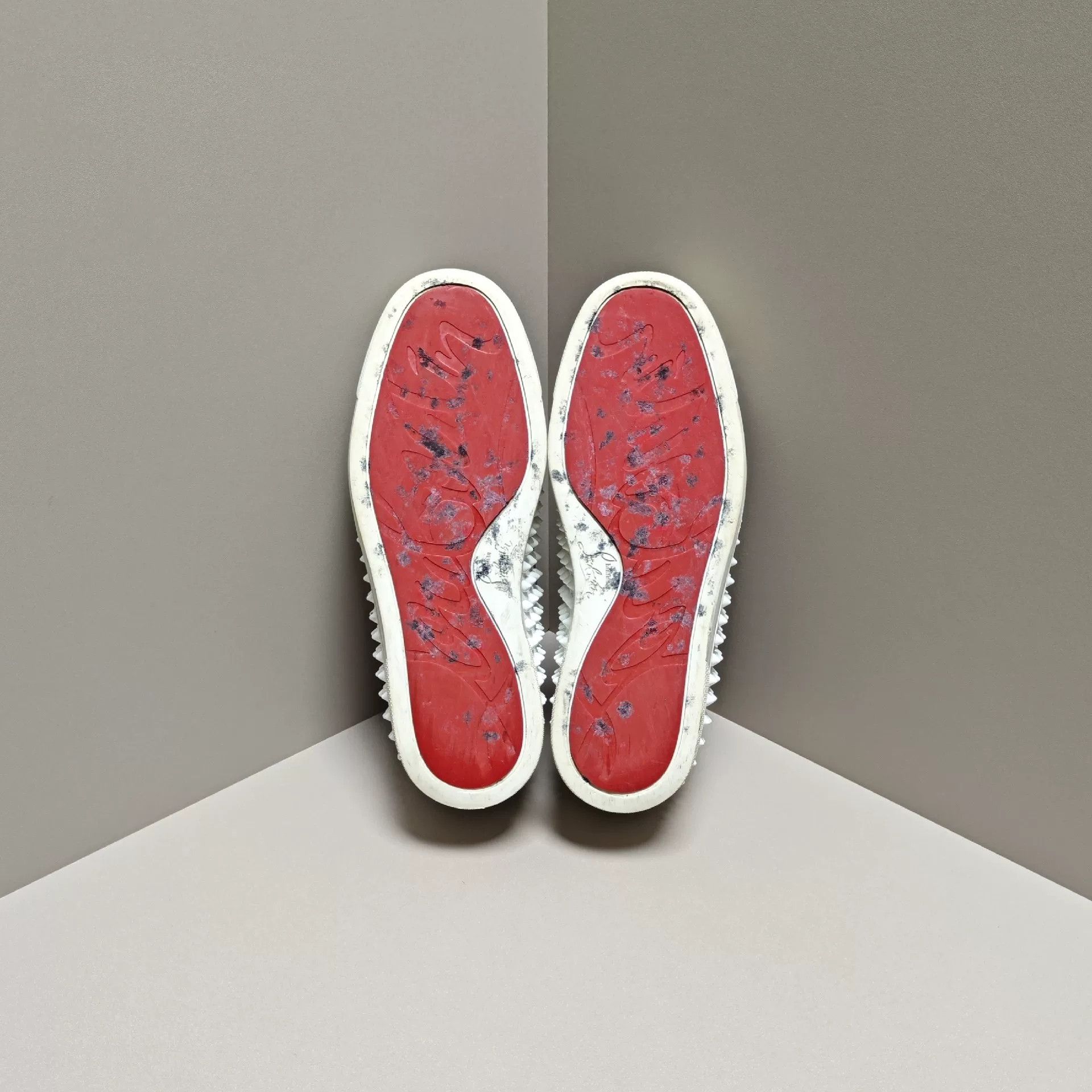 Christian Louboutin Christian Louboutin Lowtop Sneakers 6 Men Size US 6 / EU 39 - 5 Thumbnail