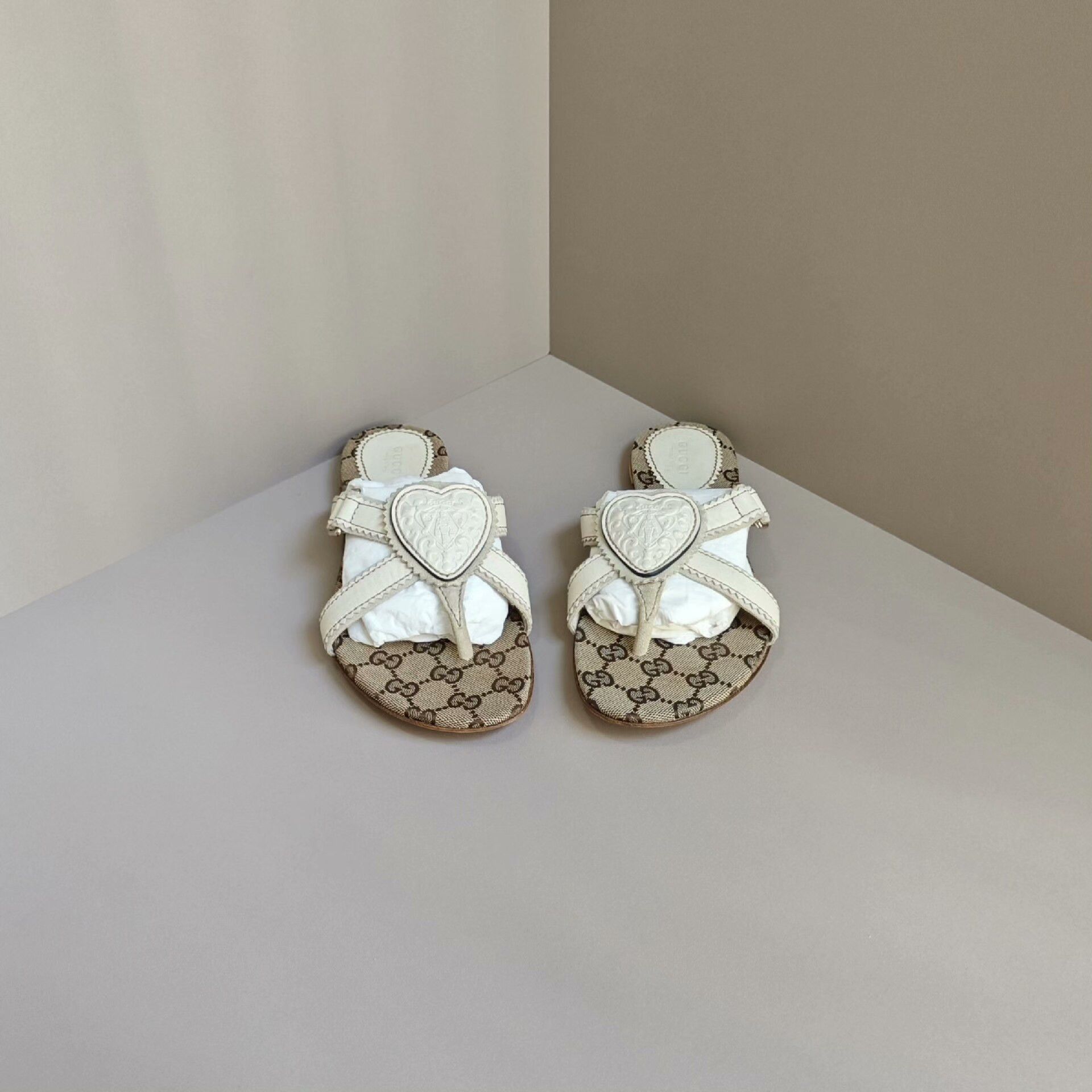 Gucci Gucci Sandals us_7 Women Size US 7 / IT 37 - 2 Thumbnail