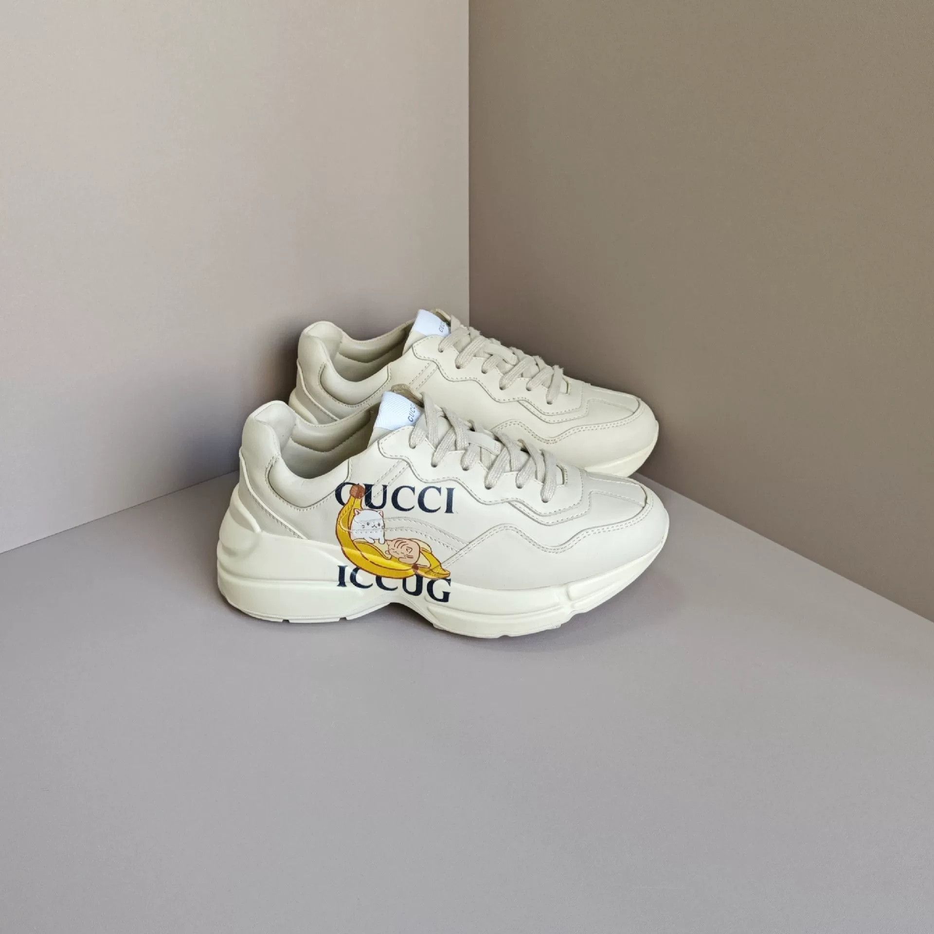 Gucci Gucci Lowtop Sneakers us_7 Women Size US 7 / IT 37 - 4 Thumbnail