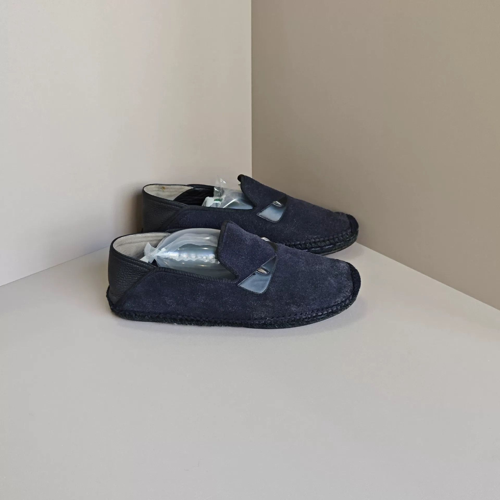 Fendi Fendi Lowtop Sneakers 6 Men Size US 6 / EU 39 - 4 Thumbnail