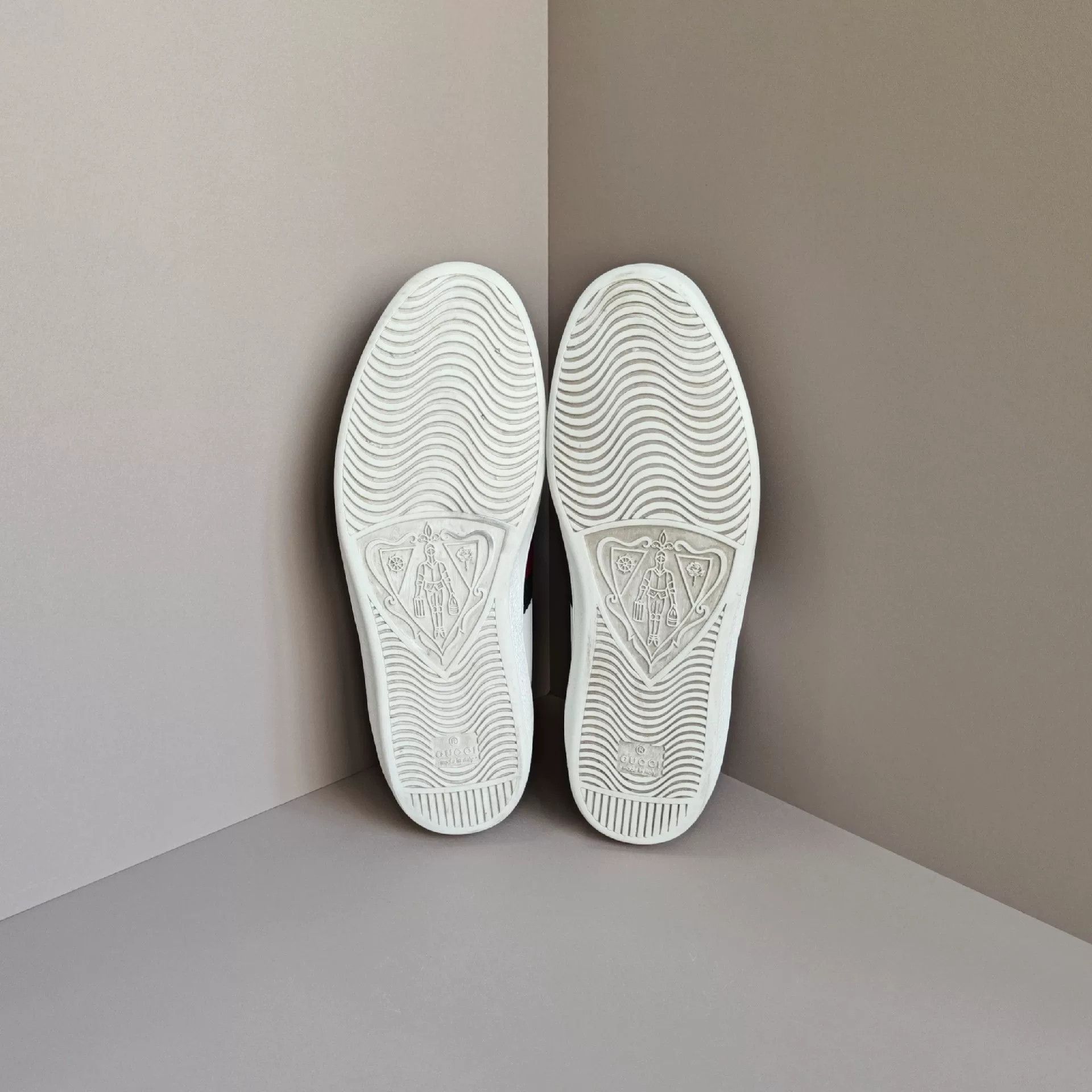 Gucci Gucci Lowtop Sneakers 9 Men Size US 9 / EU 42 - 5 Thumbnail