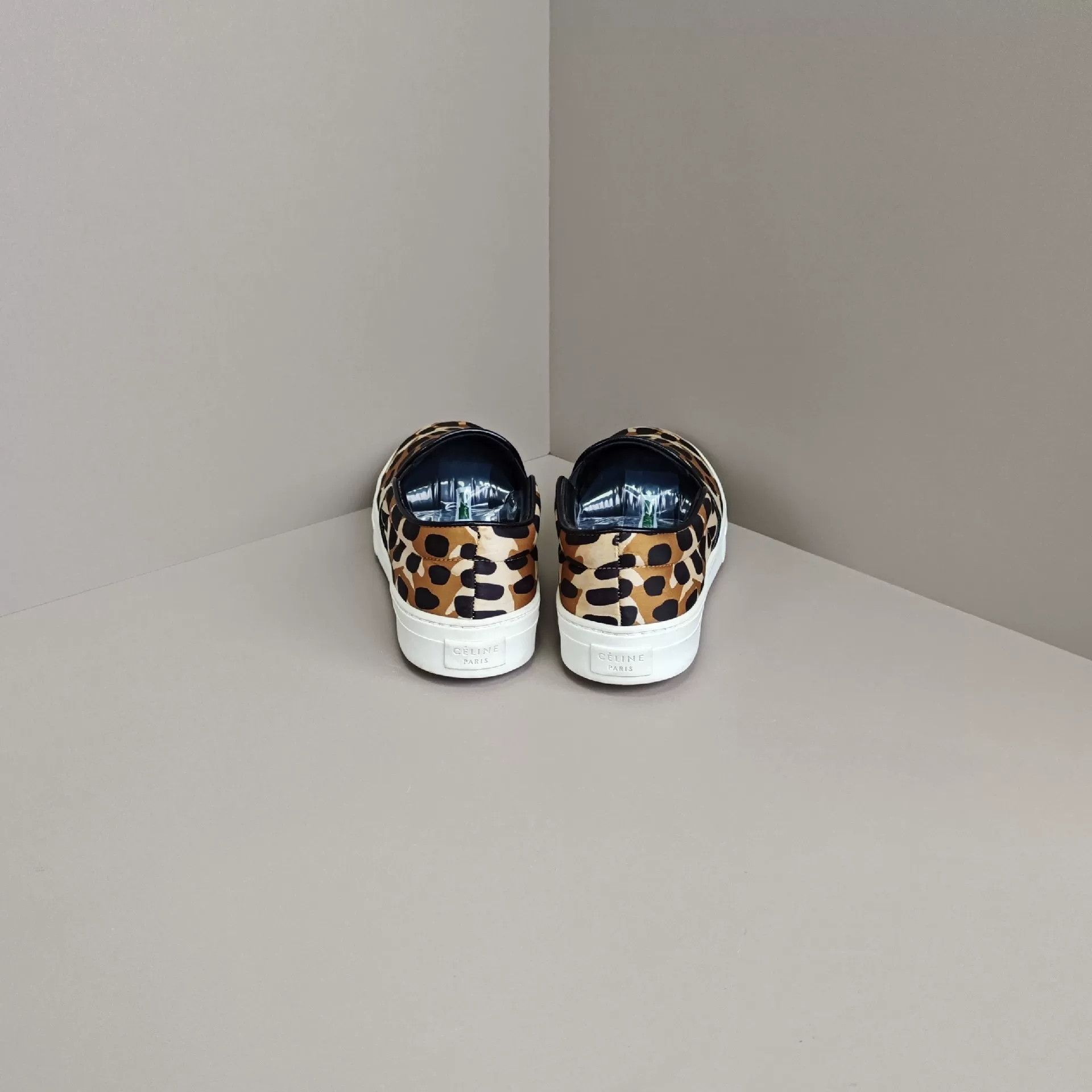 Celine Celine Lowtop Sneakers us_6 Women Size US 6 / IT 36 - 3 Thumbnail