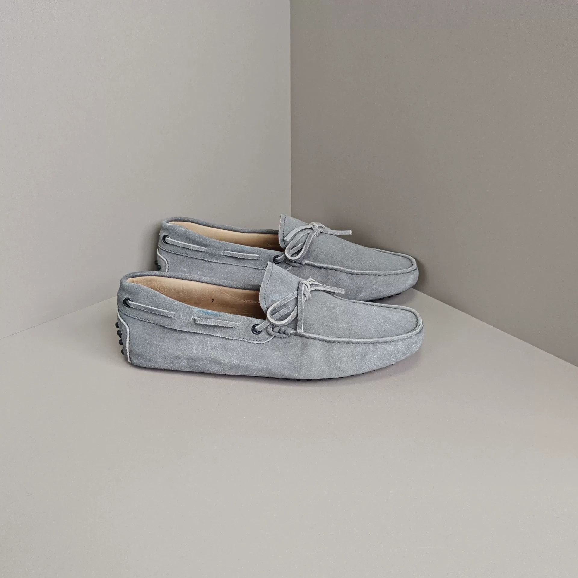 Tod's Tod's Lowtop Sneakers 8 Men Size US 8 / EU 41 - 4 Thumbnail