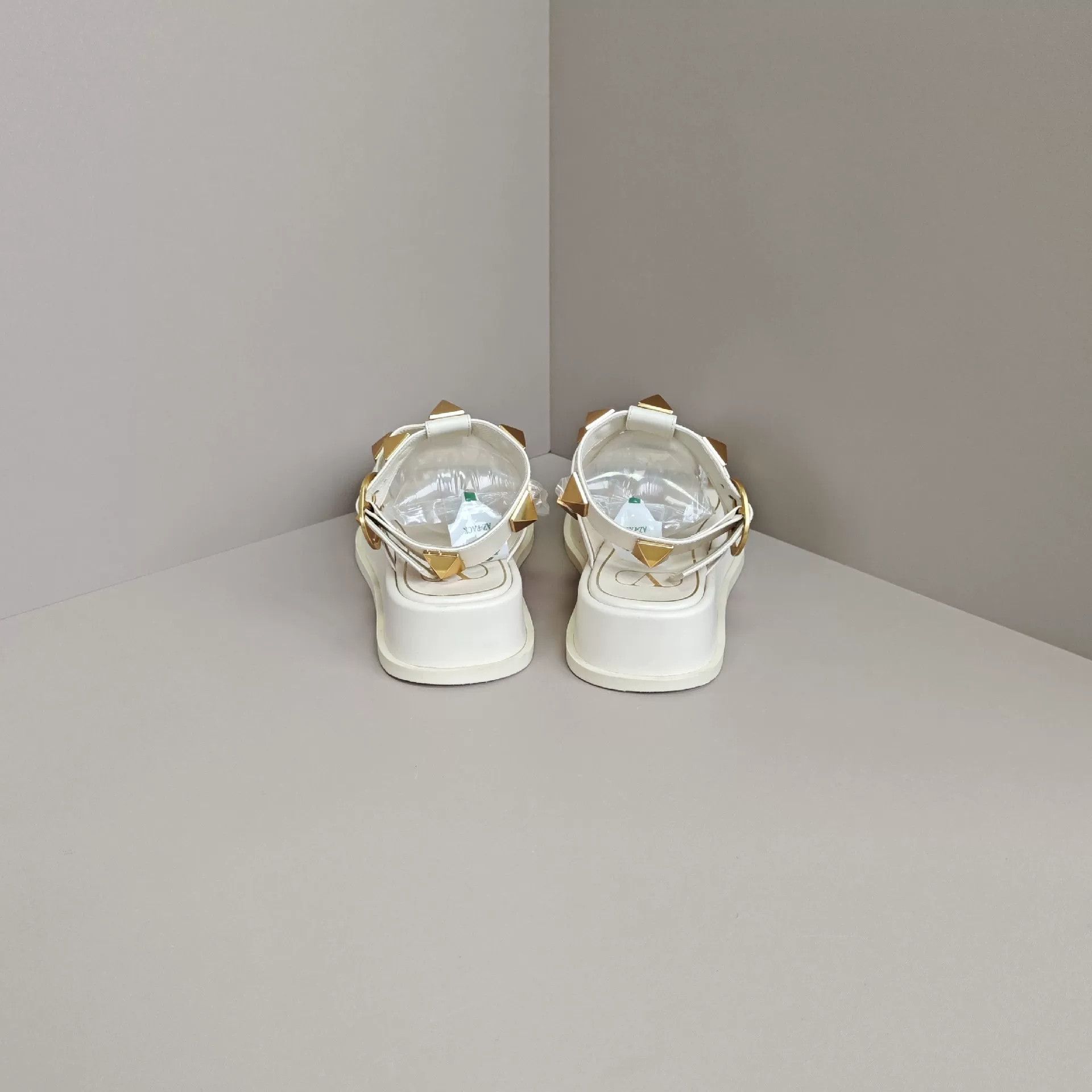 Valentino Valentino Sandals us_5 Women Size US 5 / IT 35 - 3 Thumbnail