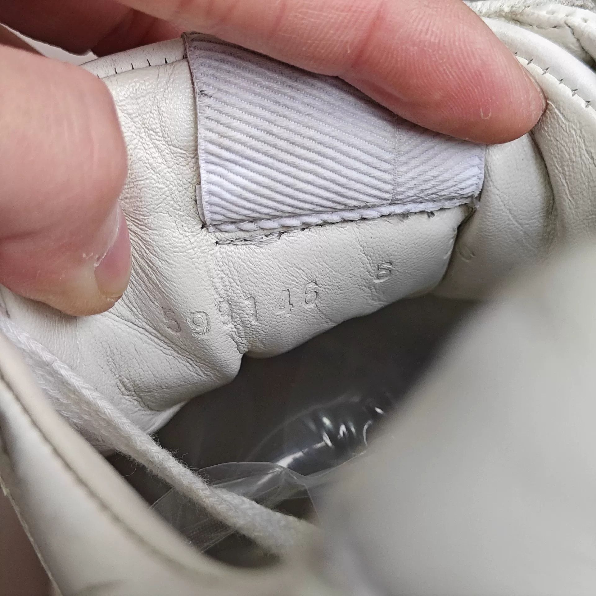 Gucci Gucci Lowtop Sneakers us_10 Women Size US 10 / IT 40 - 6 Thumbnail