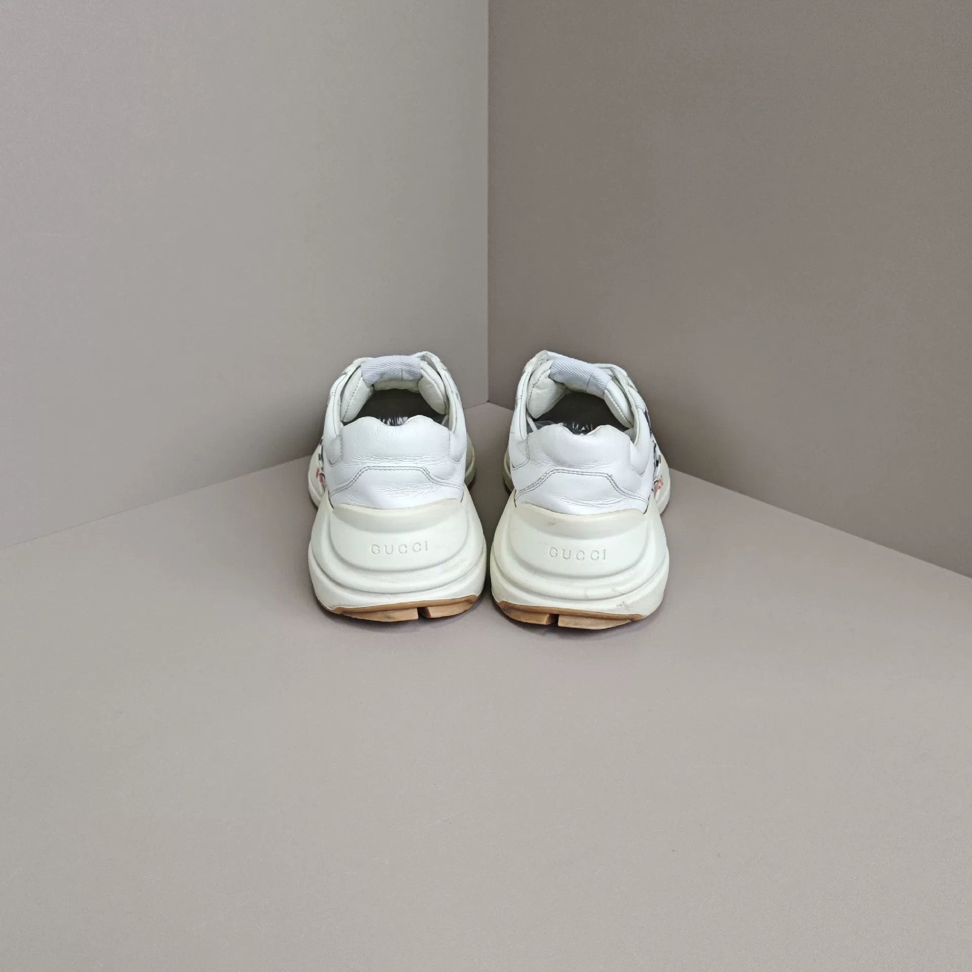 Gucci Gucci Lowtop Sneakers us_10 Women Size US 10 / IT 40 - 3 Thumbnail