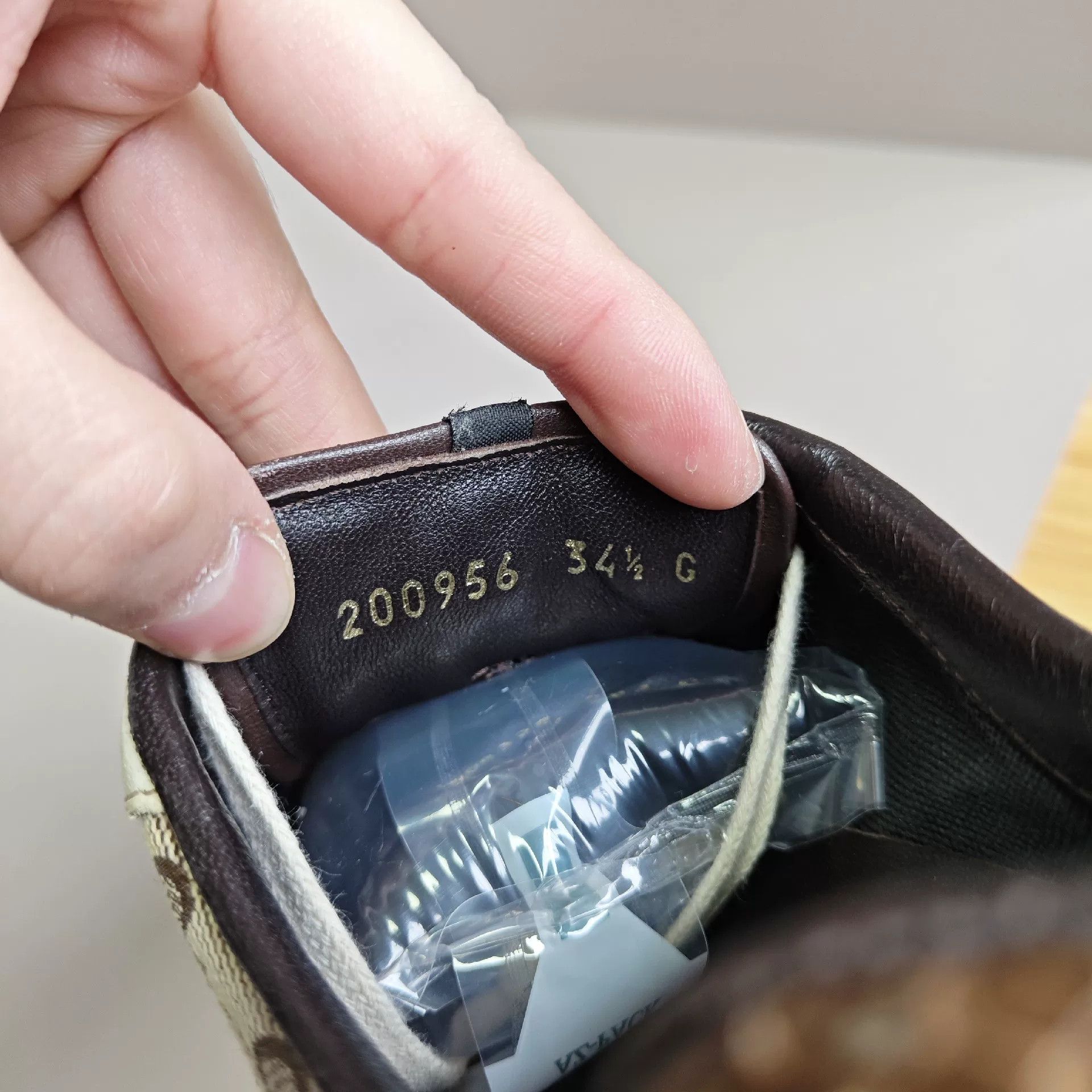 Gucci Gucci Lowtop Sneakers it_34-5 Women Size US 4.5 / IT 34.5 - 6 Thumbnail