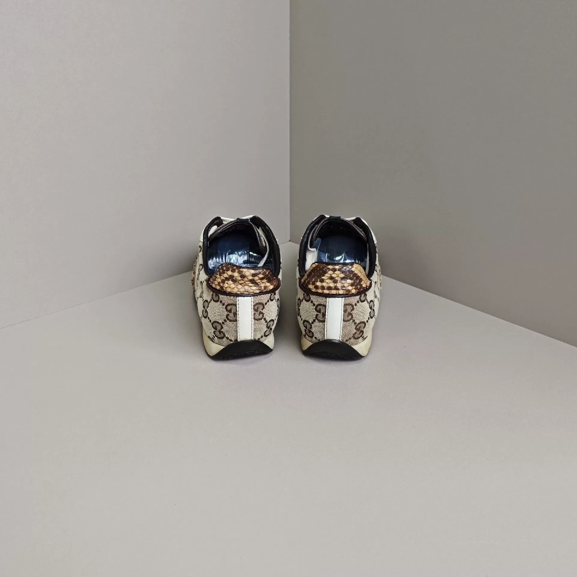 Gucci Gucci Lowtop Sneakers it_34-5 Women Size US 4.5 / IT 34.5 - 3 Thumbnail