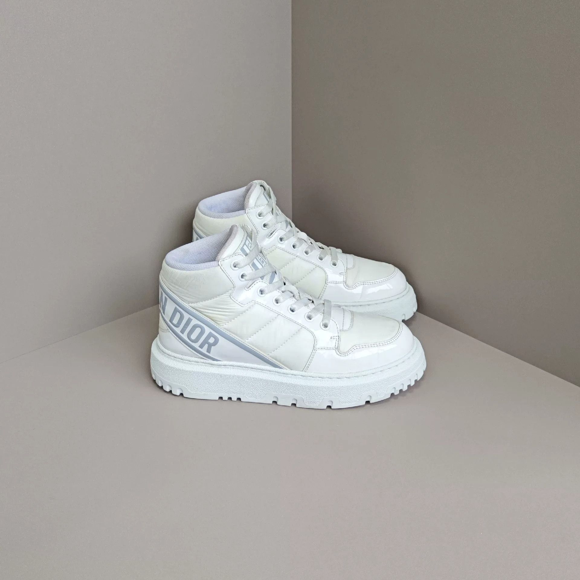 Dior Dior Lowtop Sneakers us_6 Women Size US 6 / IT 36 - 4 Thumbnail