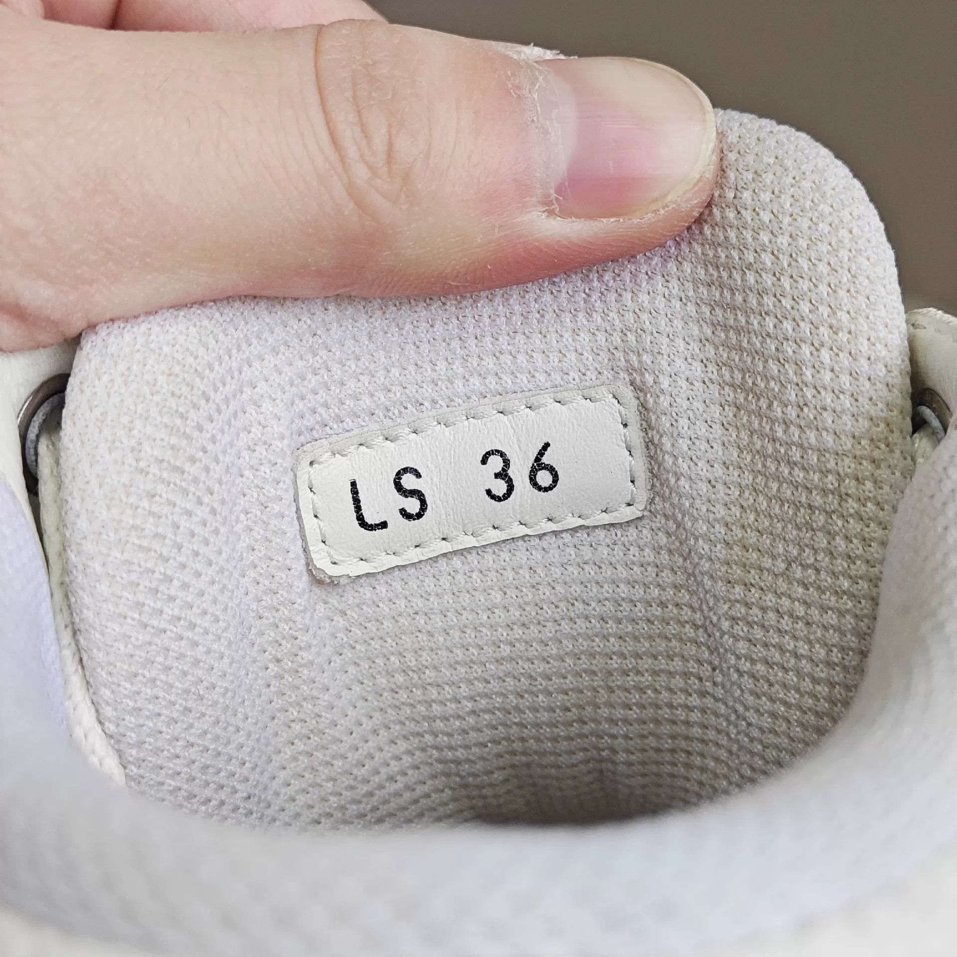 Dior Dior Lowtop Sneakers us_6 Women Size US 6 / IT 36 - 6 Thumbnail