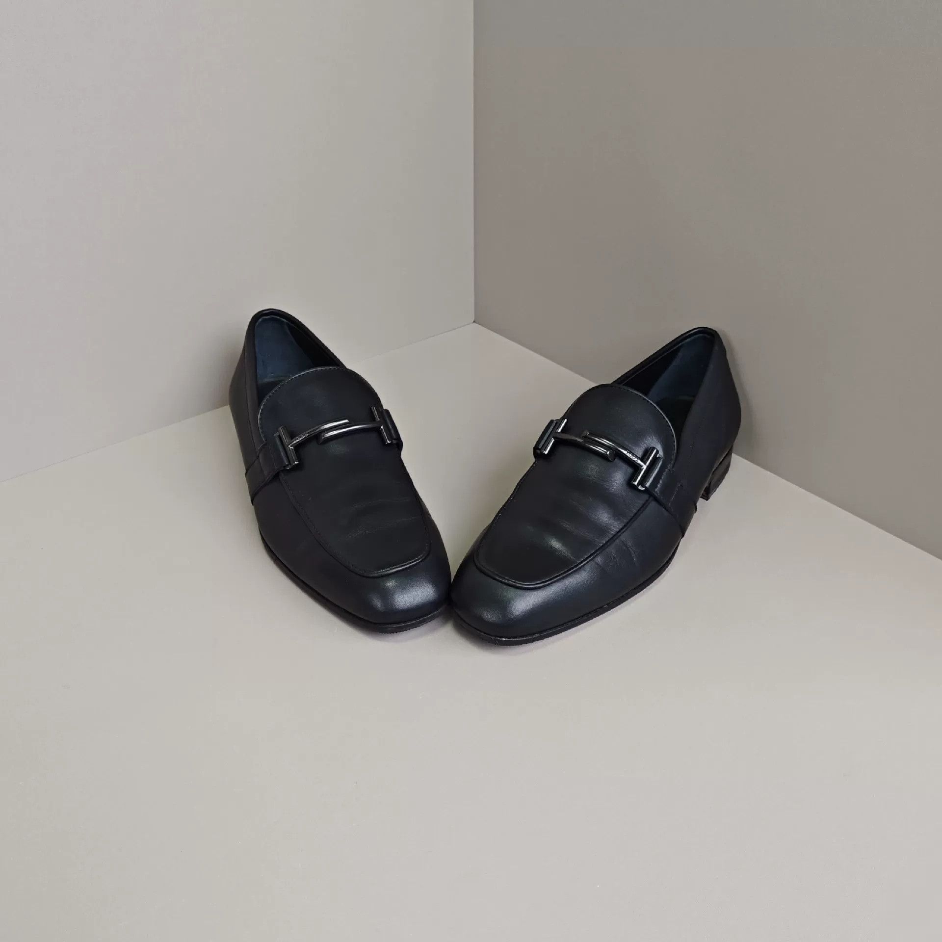 Tod's Tod's Lowtop Sneakers 6 Men Size US 6 / EU 39 - 2 Thumbnail