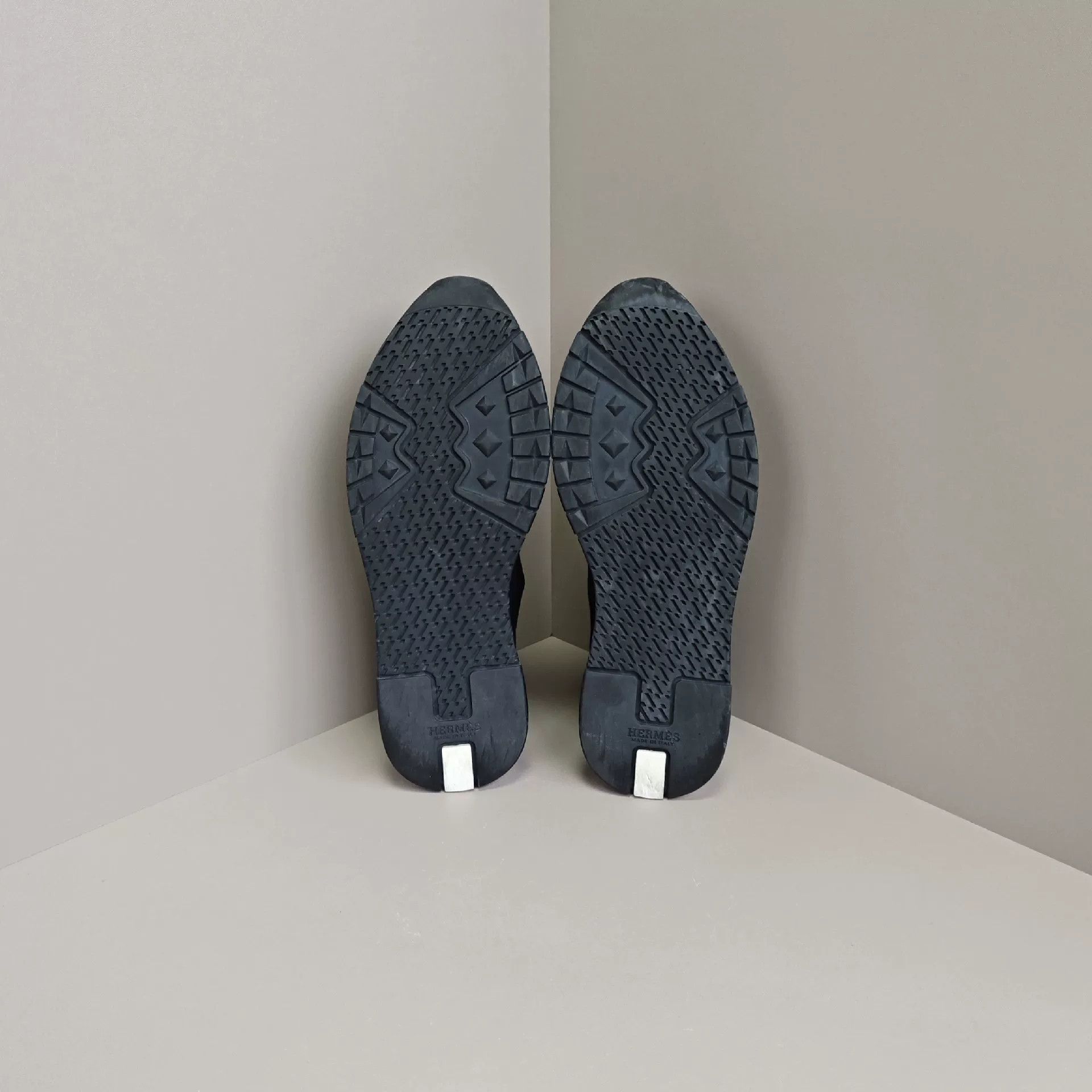 Hermes Hermes Hitop Sneakers us_7 Women Size US 7 / IT 37 - 5 Thumbnail