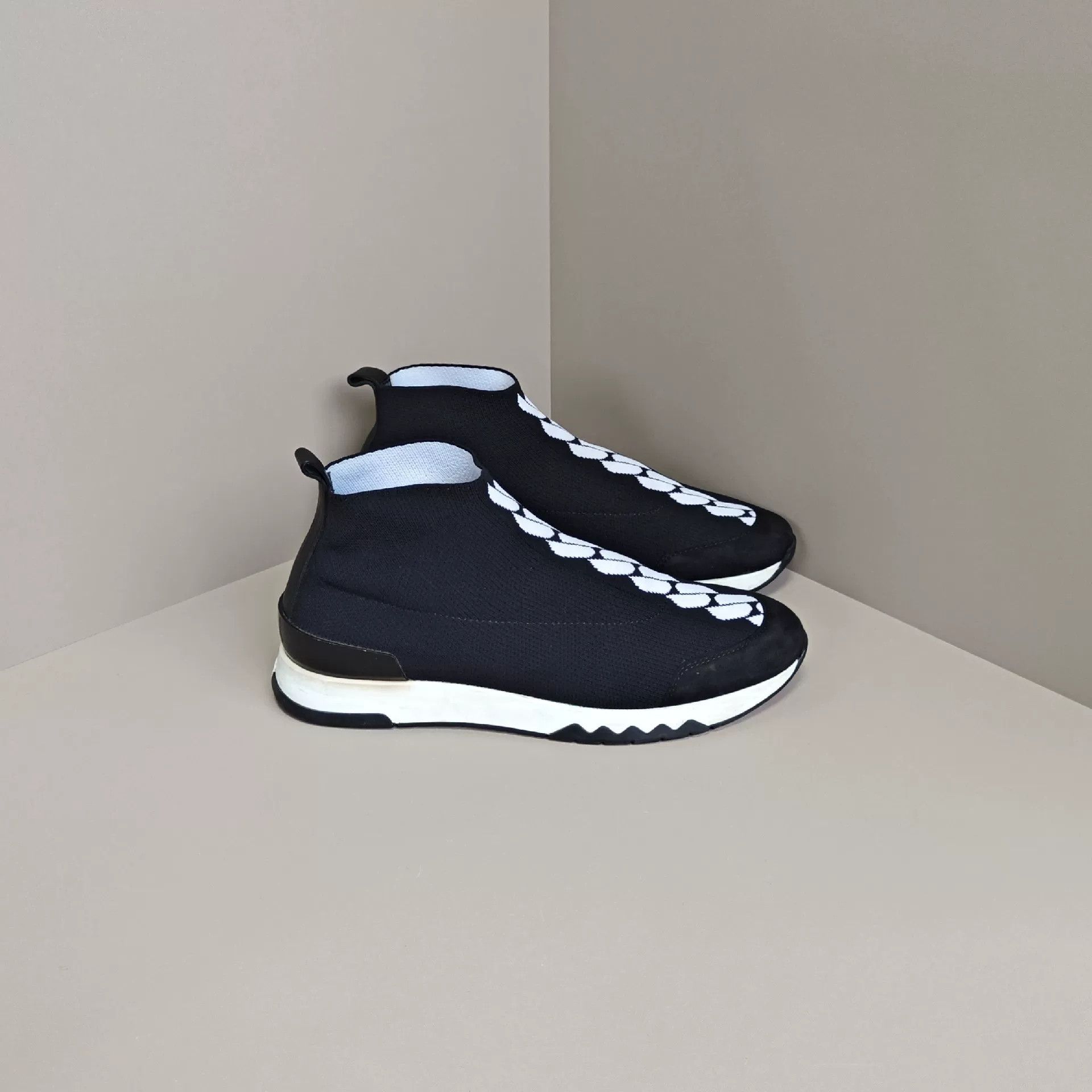 Hermes Hermes Hitop Sneakers us_7 Women Size US 7 / IT 37 - 4 Thumbnail