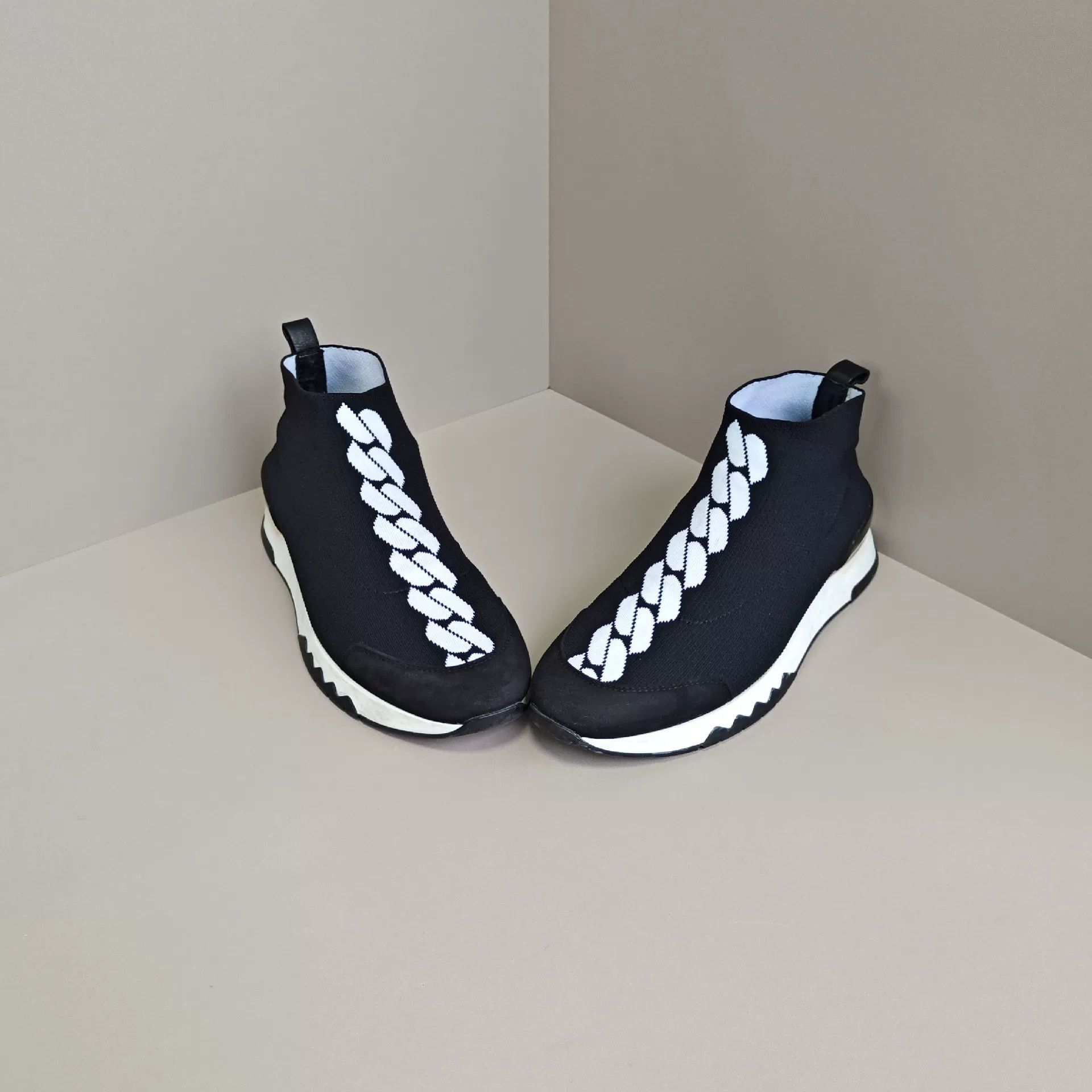 Hermes Hermes Hitop Sneakers us_7 Women Size US 7 / IT 37 - 2 Thumbnail