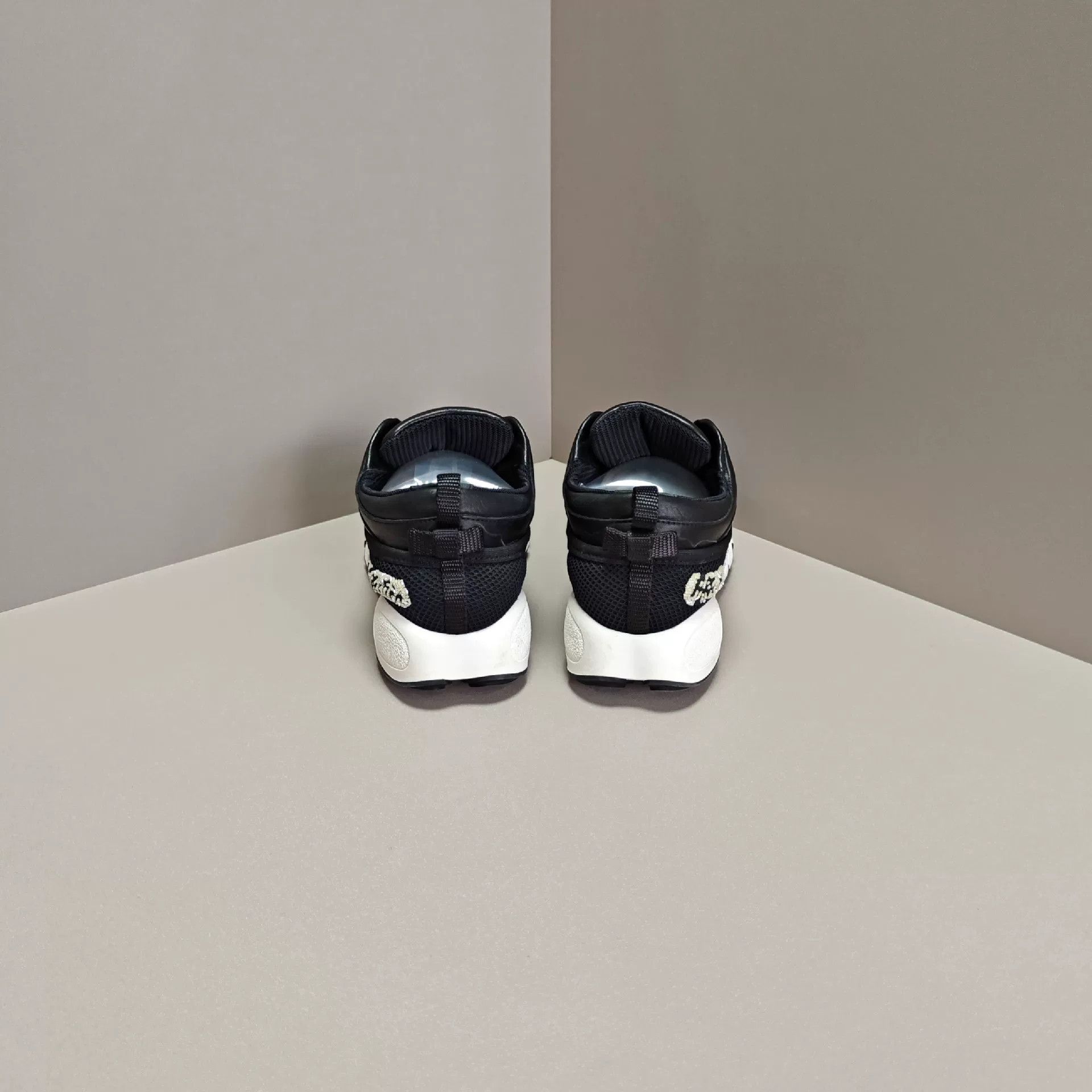 Dior Dior Casual Lowtop Sneakers us_6 Women Size US 6 / IT 36 - 3 Thumbnail